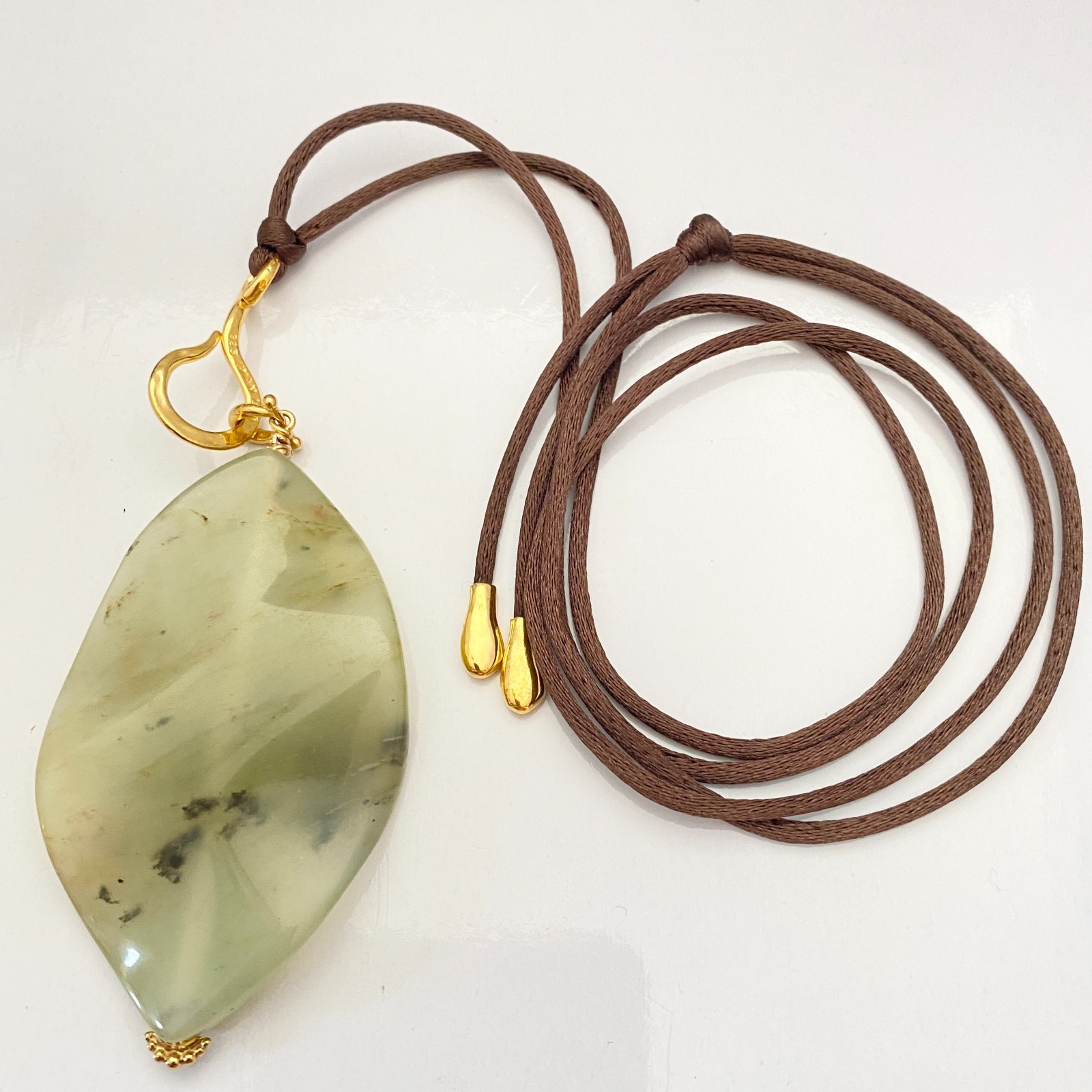 Vintage Chan Luu 925 Sterling Gold Plated Jade Leaf Leather Cord Necklace
