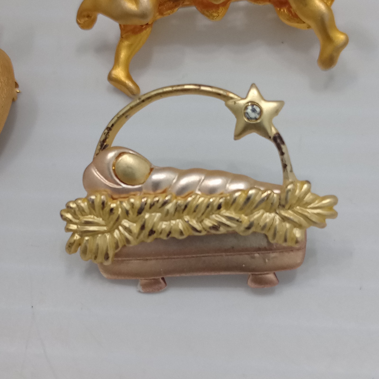 Lot 3 Vintage Gold Tone Brooches Avon Apple Angel Nativity