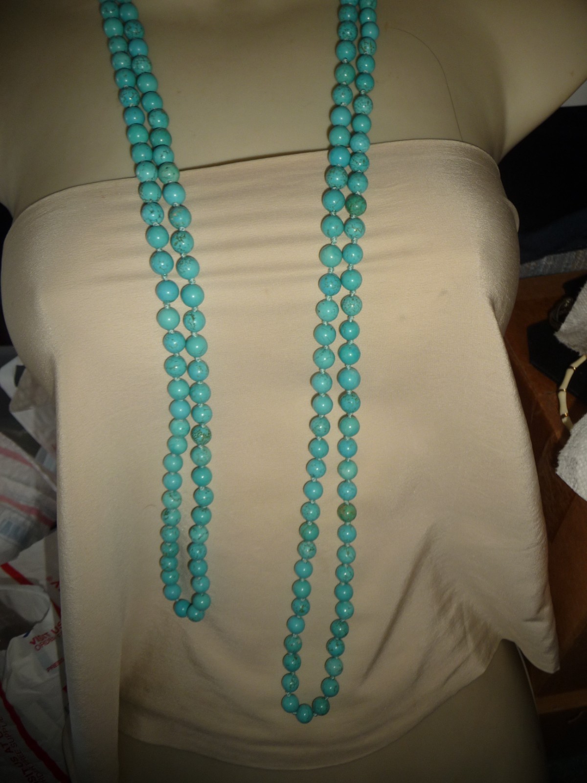 40” L BLUE TURQUOISE ROUND BEADS 1/4” R HAND KNOTTED NO CLASP NECKLACE #31/18