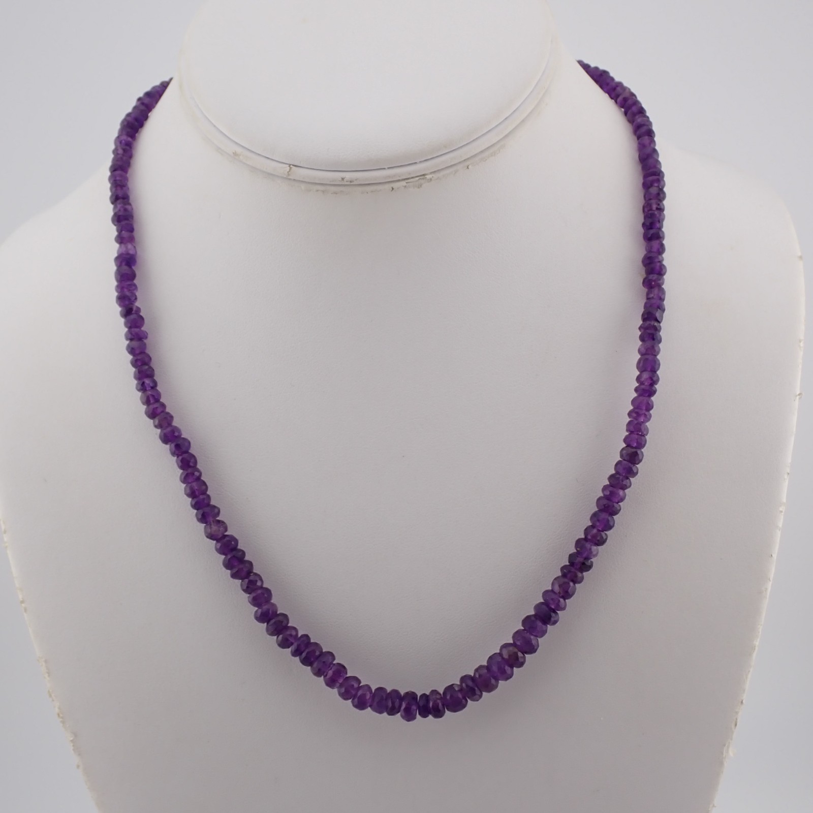 VTG Purple Amethyst 5mm Graduated Faceted Bead Sterling Clasp 20″ Necklace