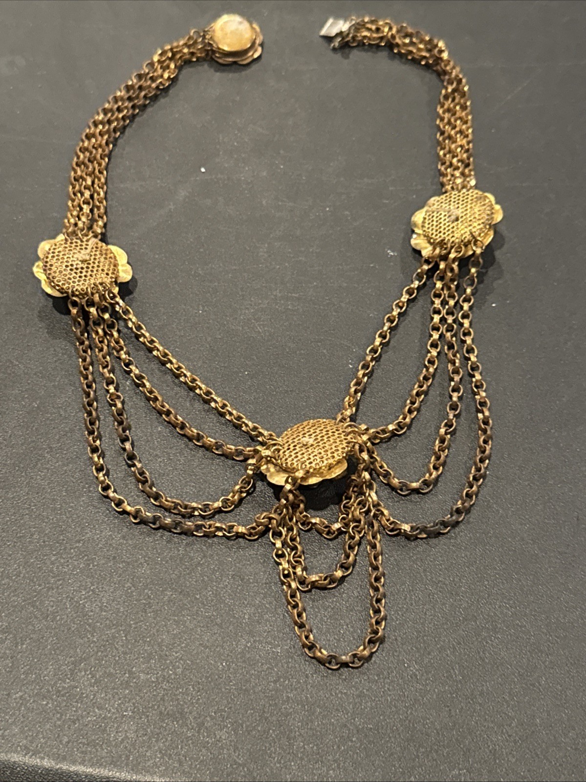 ANTIQUE VINTAGE FESTOON NECKLACE GOLDWASH BRASS FILIGREE ROSETTES DANGLES