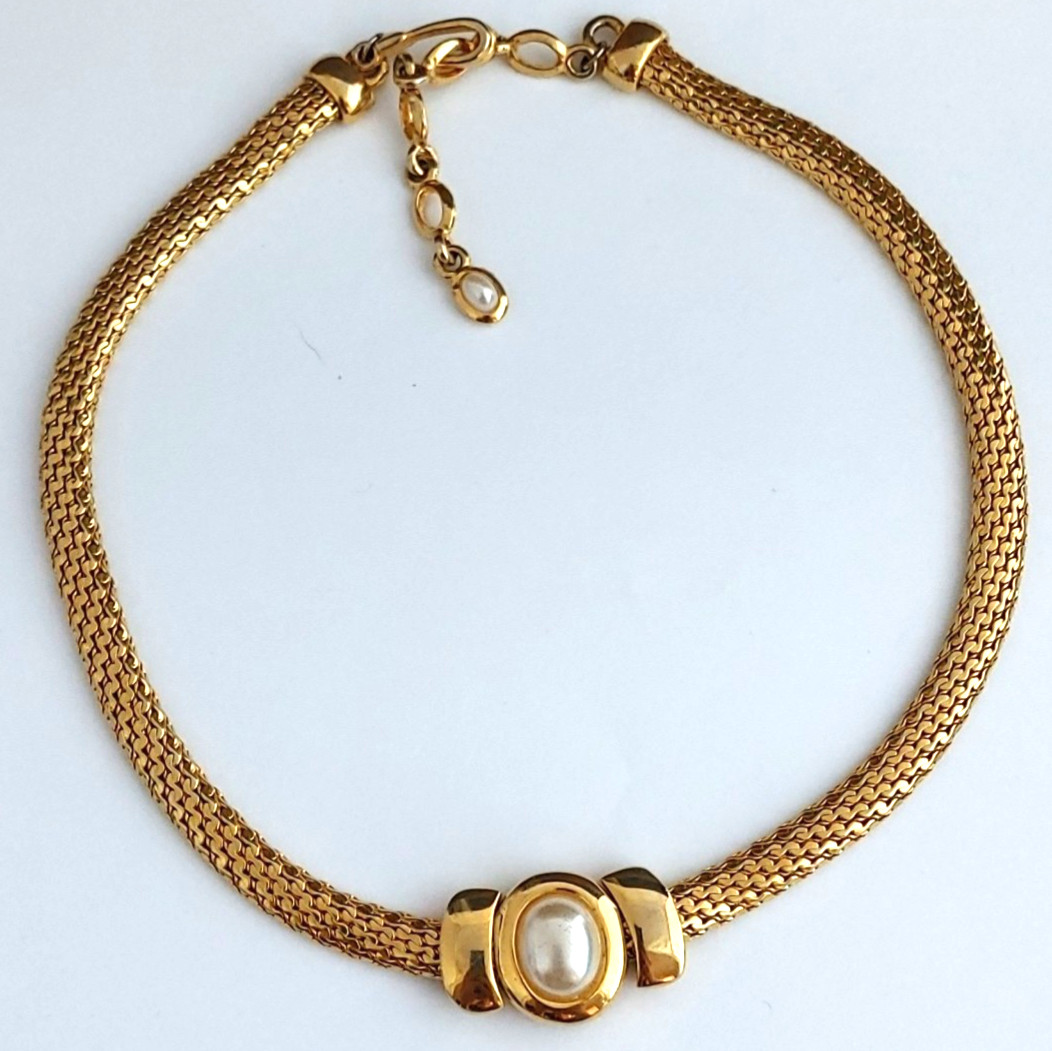 Vintage Gold Tone Faux Pearl Pendant Necklace Mesh Chain Slider 16”