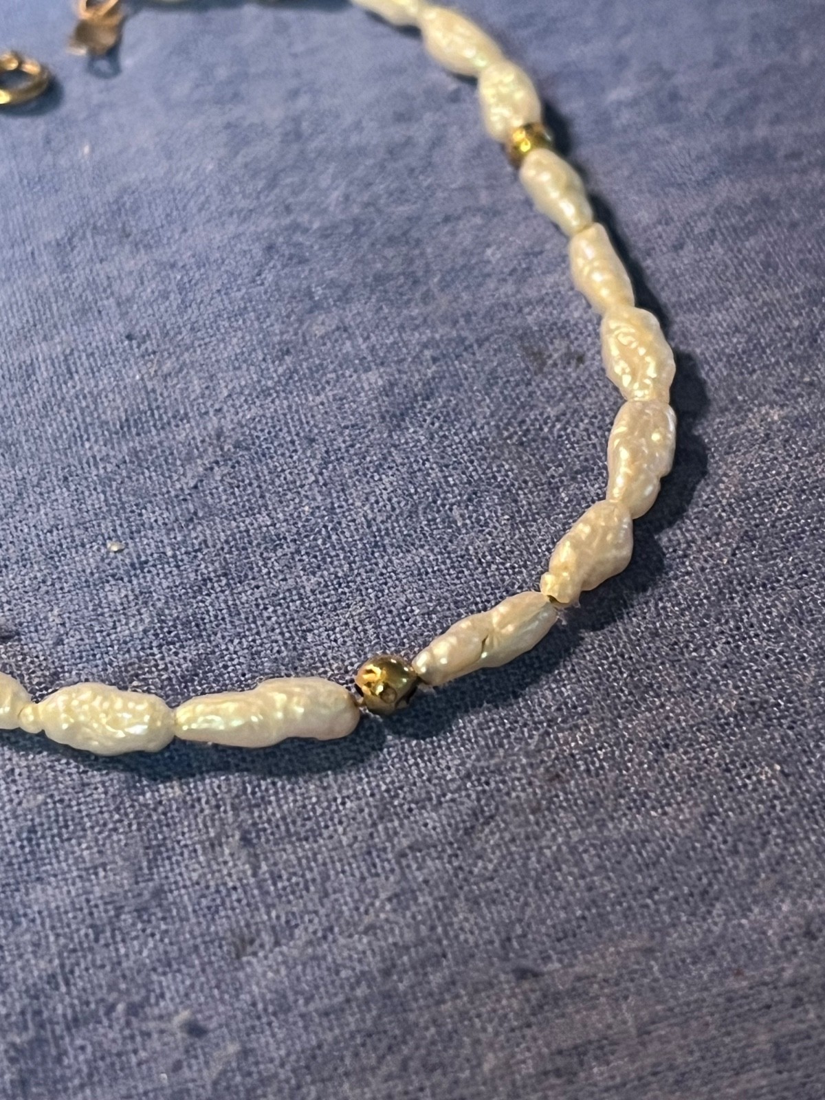 possible farmed mini pearl bracelet 7” x 1/16”
