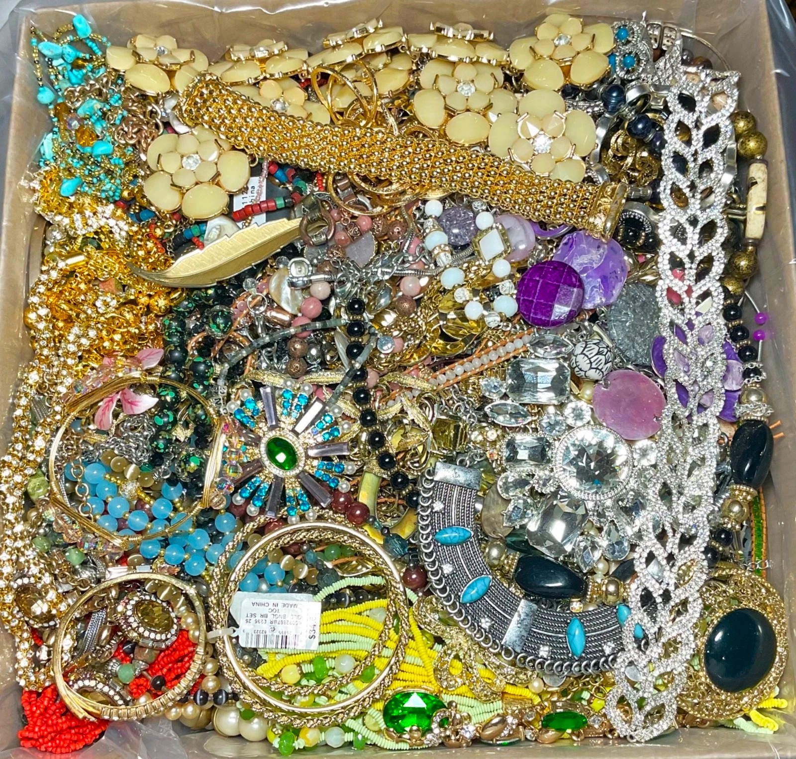 Jewelry Lot 7 Lbs Pounds Unsearched Junk & Wear Vintage & Mod Tangles Treasure