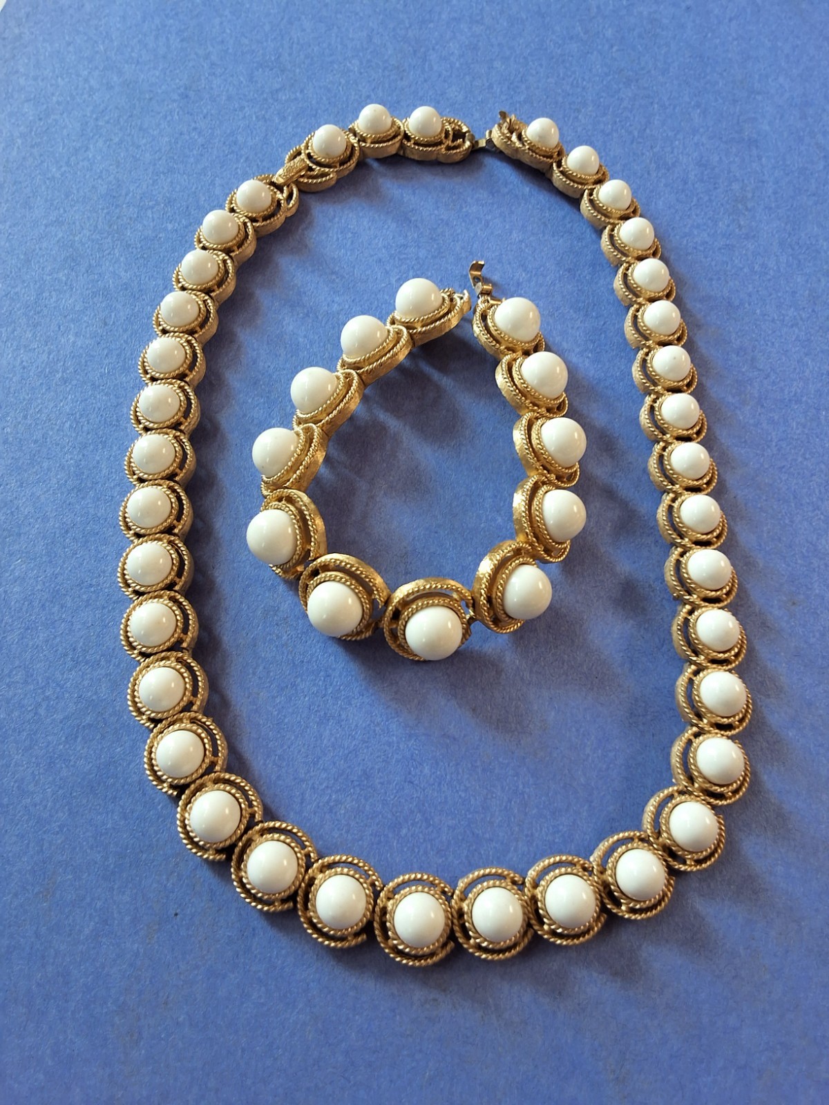 Crown Trifari Necklace And Bracelet Set ( missing clasp cover on bracelet)