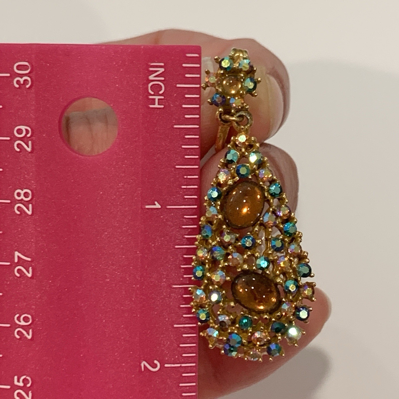 Vintage Mode-Art Signed “ART” Rhinestone Brooch & Earrings Set Aurora Borealis