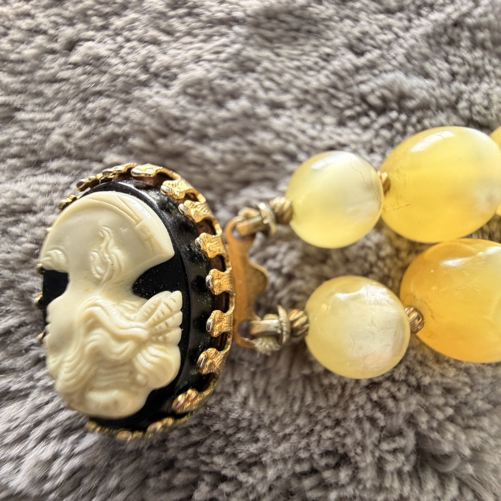 Cameo Necklace Butterscotch Vintage 1950s Yellow Lucite Double Strand