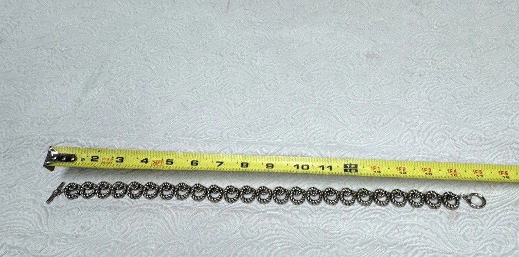Vintage Chunky Intertwined Silver Knot or Circular Braided Link 17” Necklace
