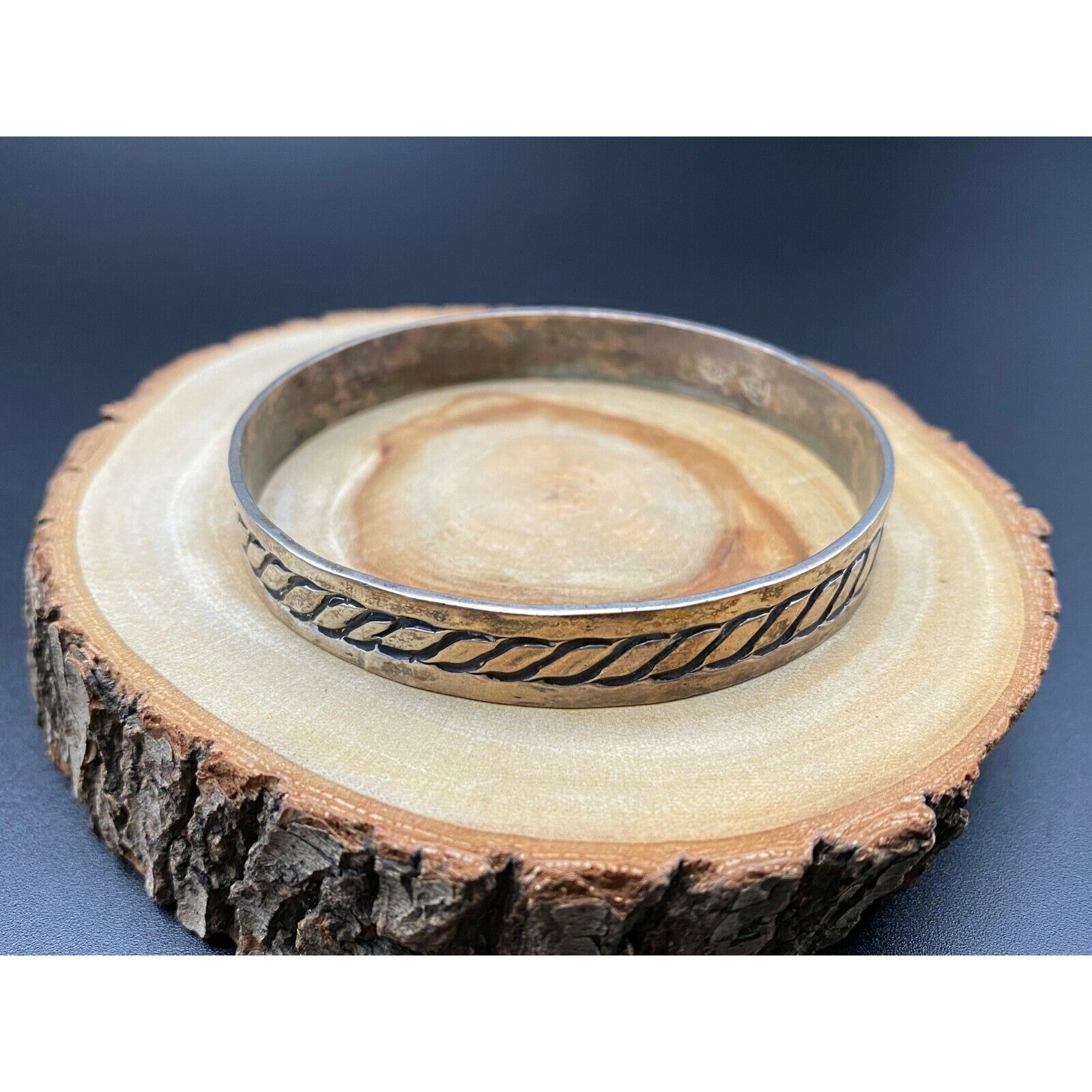 Vintage Los Castillo Mexico Sterling Silver Bracelet Bangle 8″