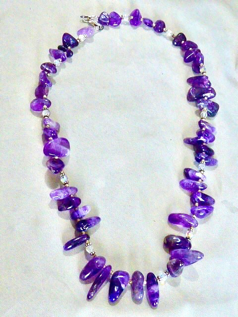 VINTAGE STERLING SILVER LOBSTER CLASP AMETHYST NUGETT GRADUATED NECKLACE