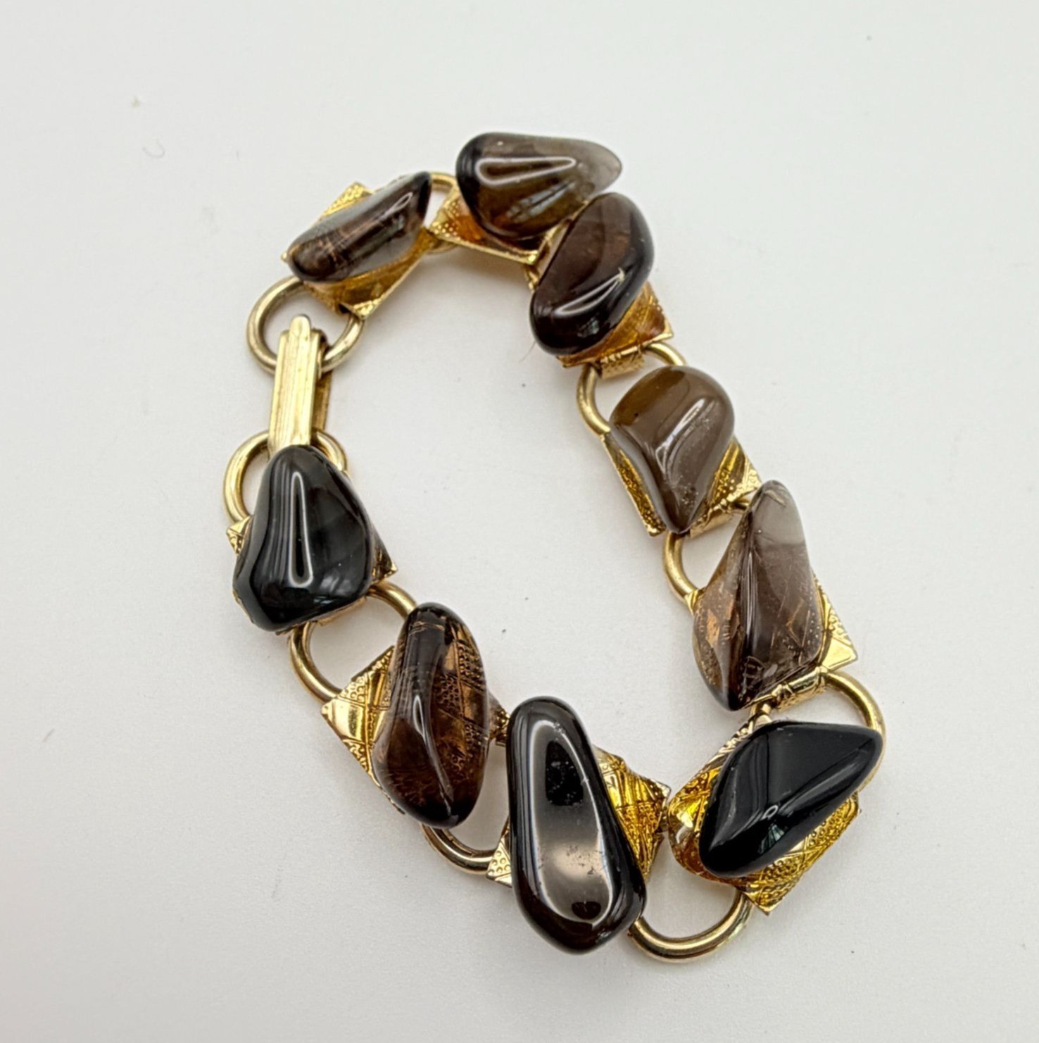 Vintage Gold Tone Chain Bracelet with Brown Stone Accents Boho Nature Retro