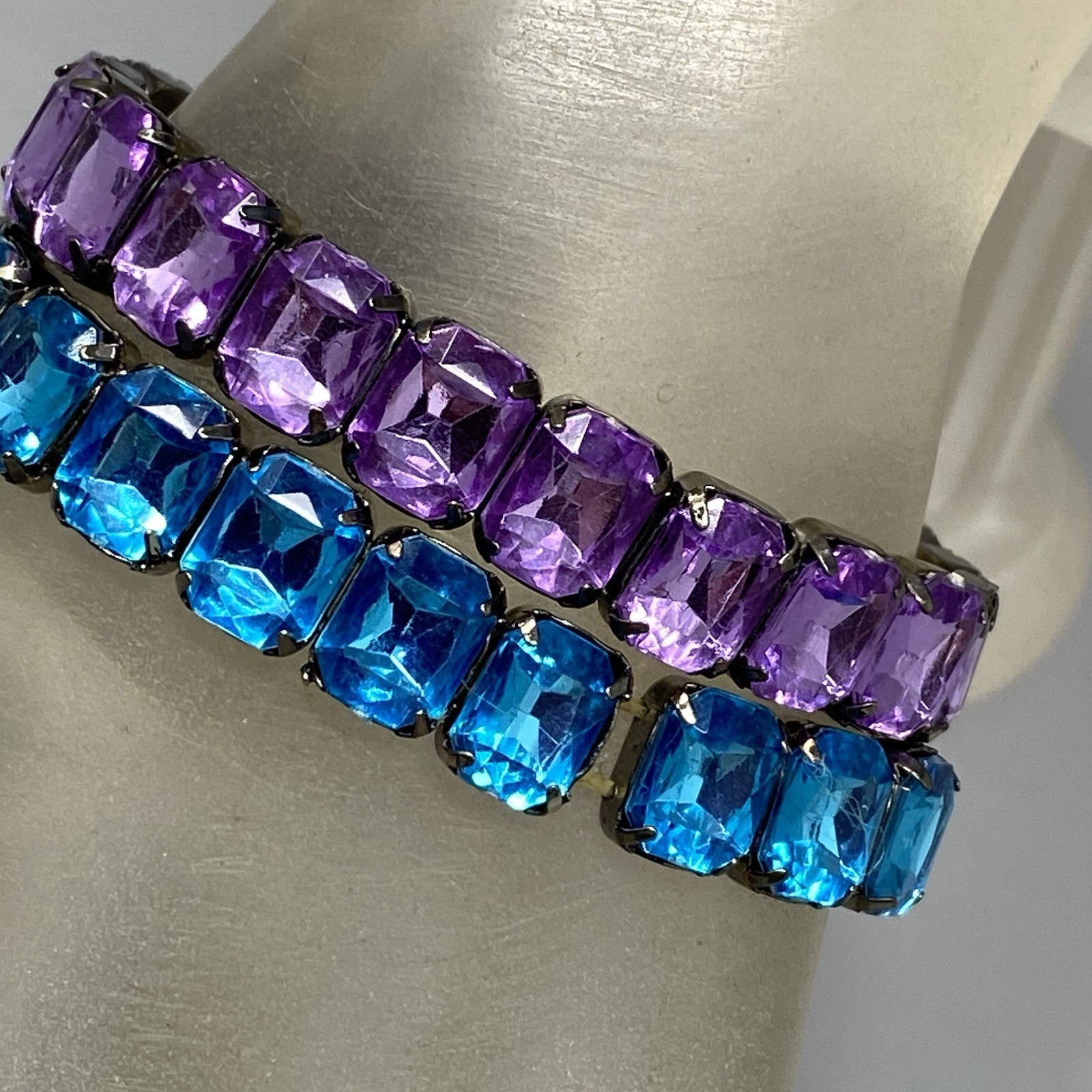 Rhinestone Stretch Bracelet Lot of 6 Blue Purple Clear Acrylic Silver Gold Tone