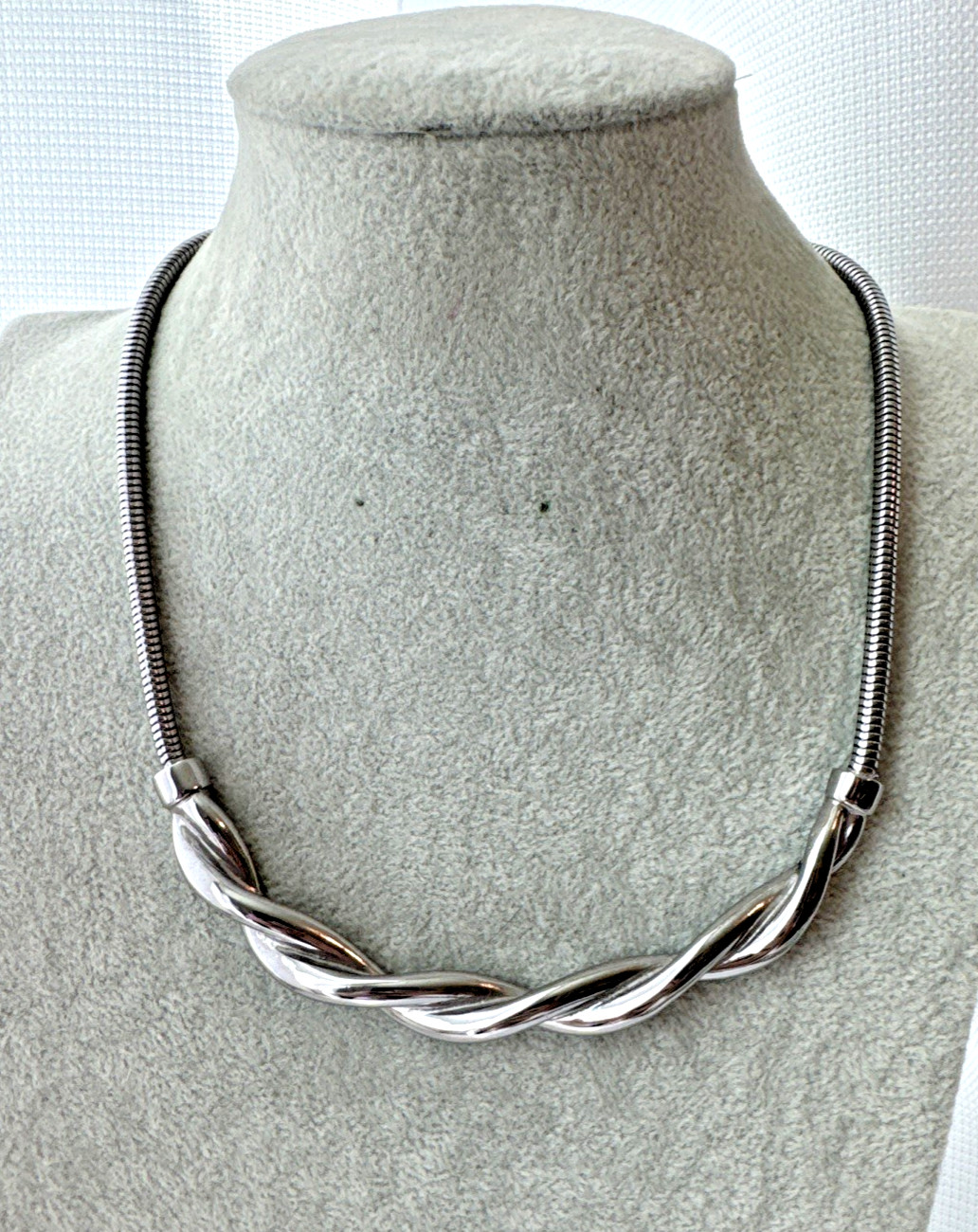 Sculptural Artisan Brutalist modernist Twist Choker Collar Statement Necklace