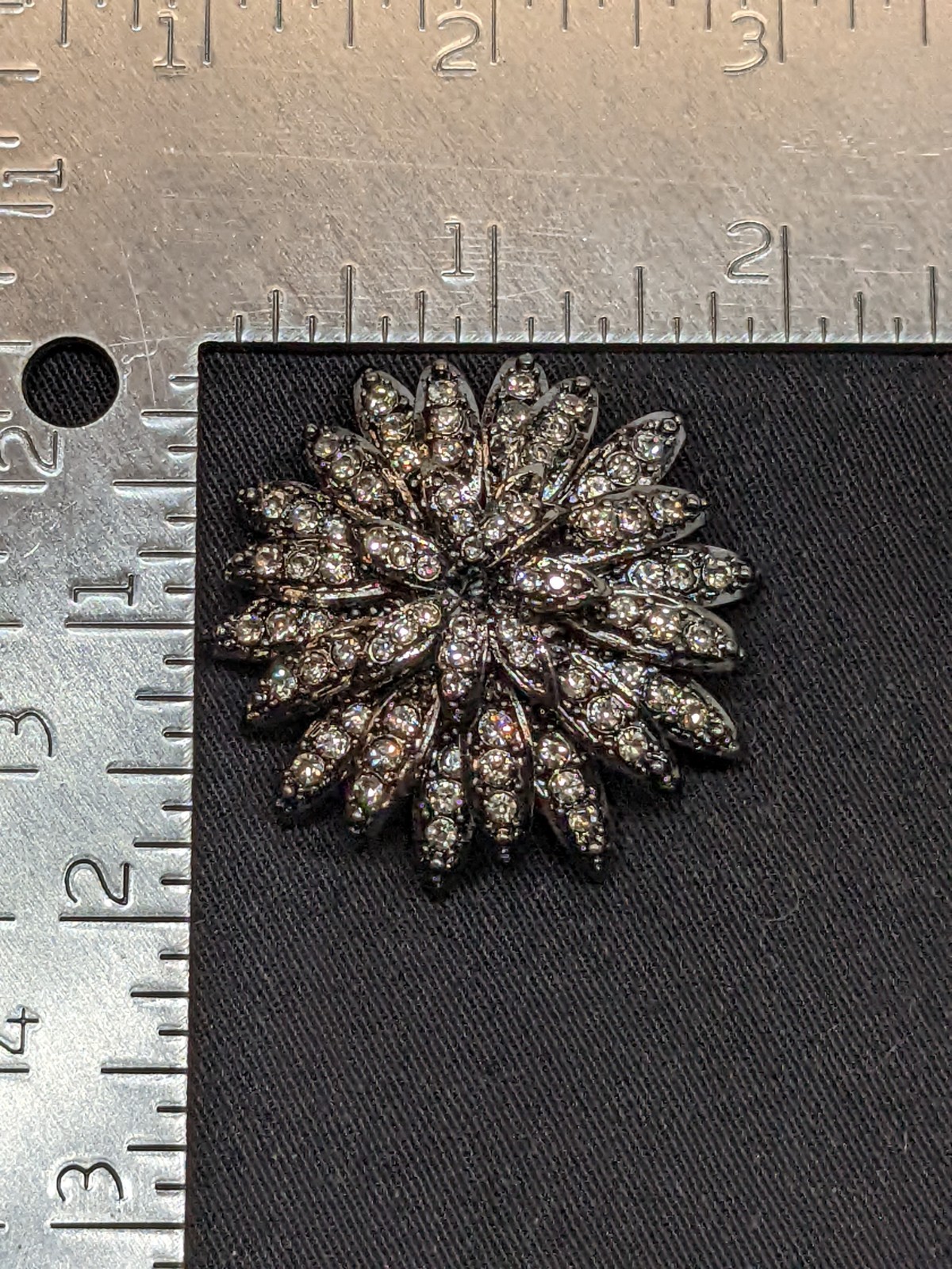 Vtg Gothic Starburst Floral Brooch Pin Rhinestone Silver/Black Tone Statement