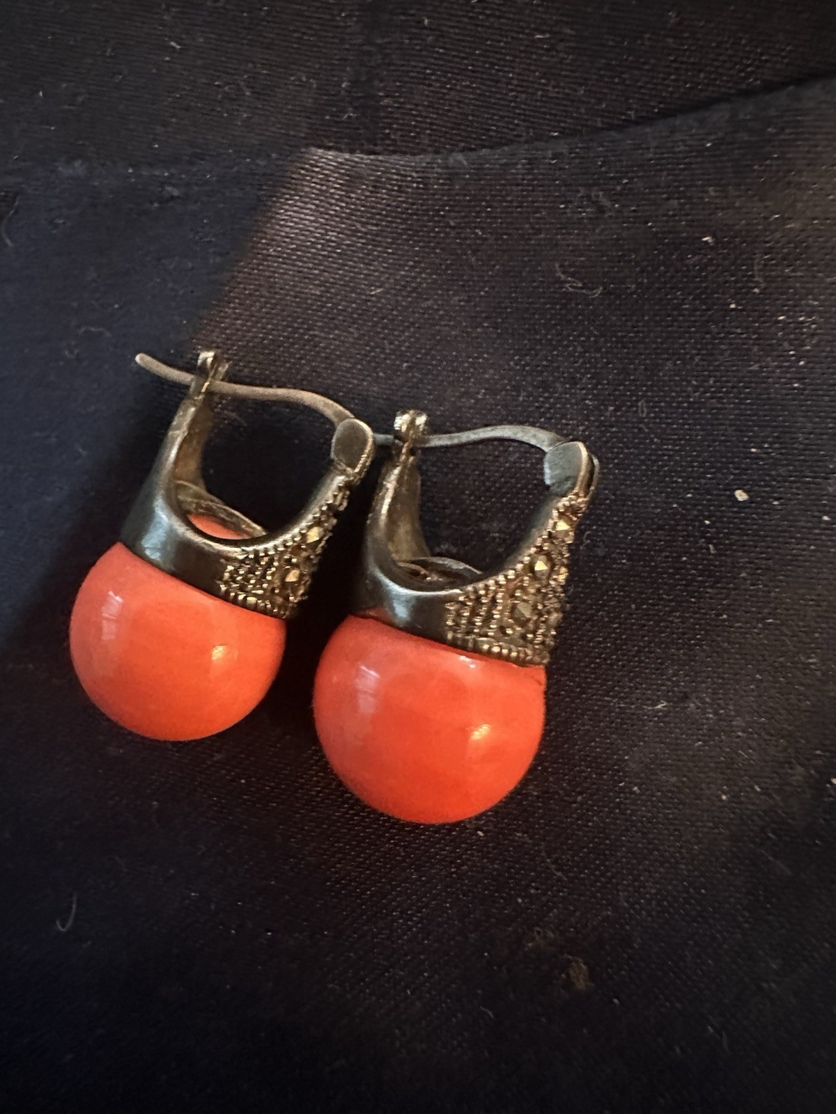 ART DECO STERLING SALMON CORAL BEAD MARCASITE HUGGIE LEVERBACK EARRINGS