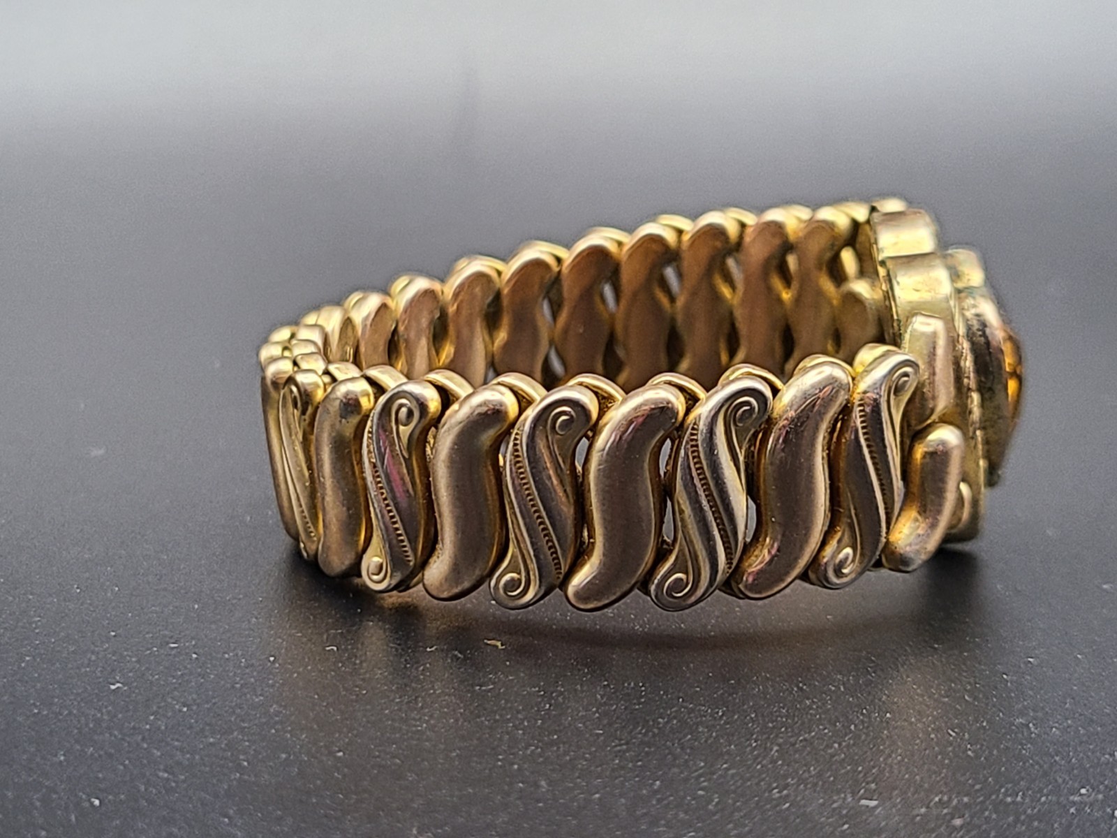 Vintage 1940s WWII Speidel Phoenix Gold-Filled Sweetheart Expansion Bracelet…