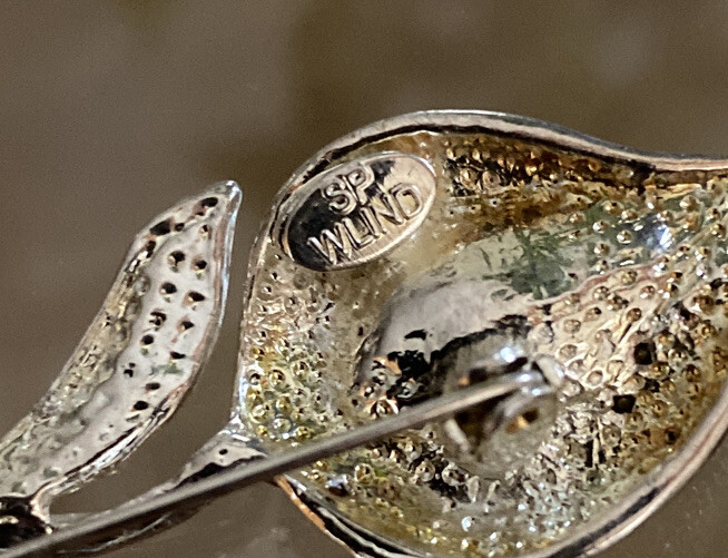 Vintage SP WLIND Silver plated Crystal Rose Bud Pin Stunning!