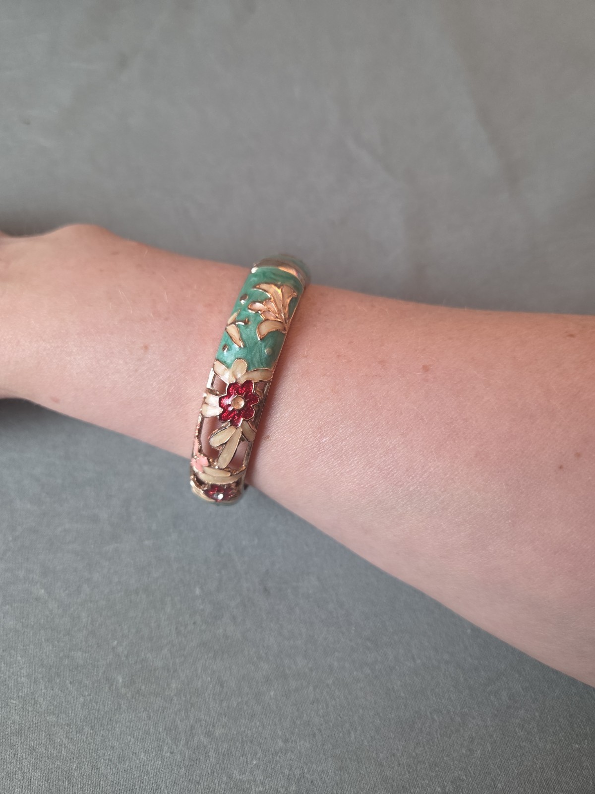Signed UJOY Cloisonné Hinged Bracelet With Open Work Design Teal & Floral