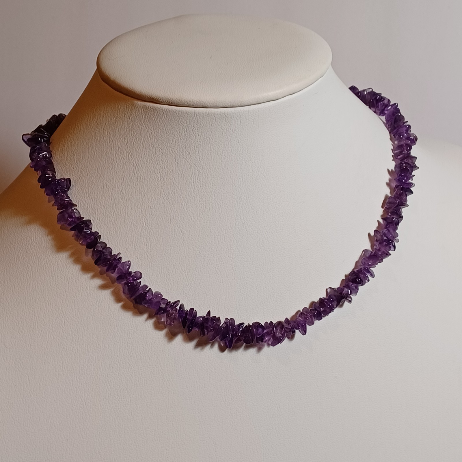 Amethyst Chip Bead Vintage Necklace 17.5 Inch
