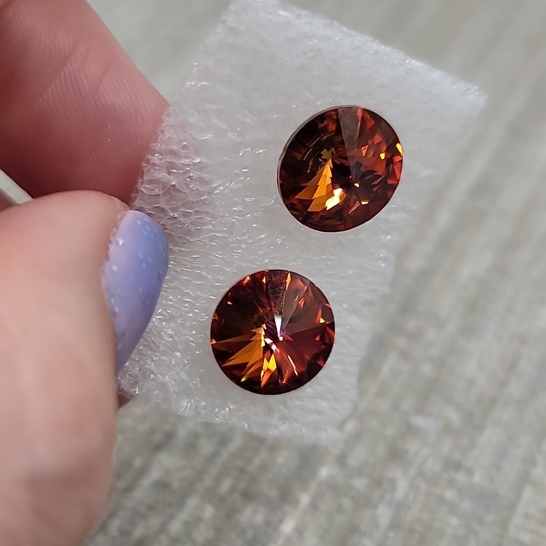 Vtg Iridescent Pink Orange Red Reflective Shiny Round Stud Earrings
