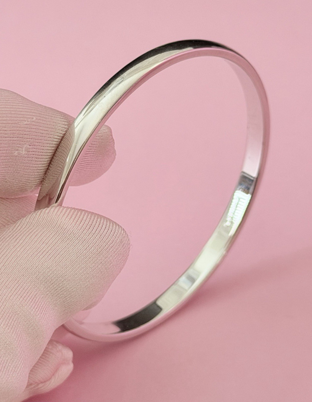 Monet Vintage Signed Shiny Silver Tone 5mm Bangle Bracelet Small 7 1/4″