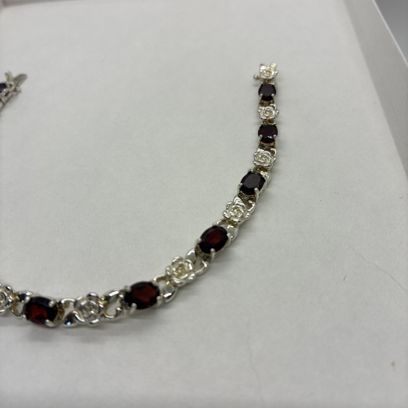 Vintage 925 Sterling Silver Red Garnet Gemstone Floral Link Bracelet