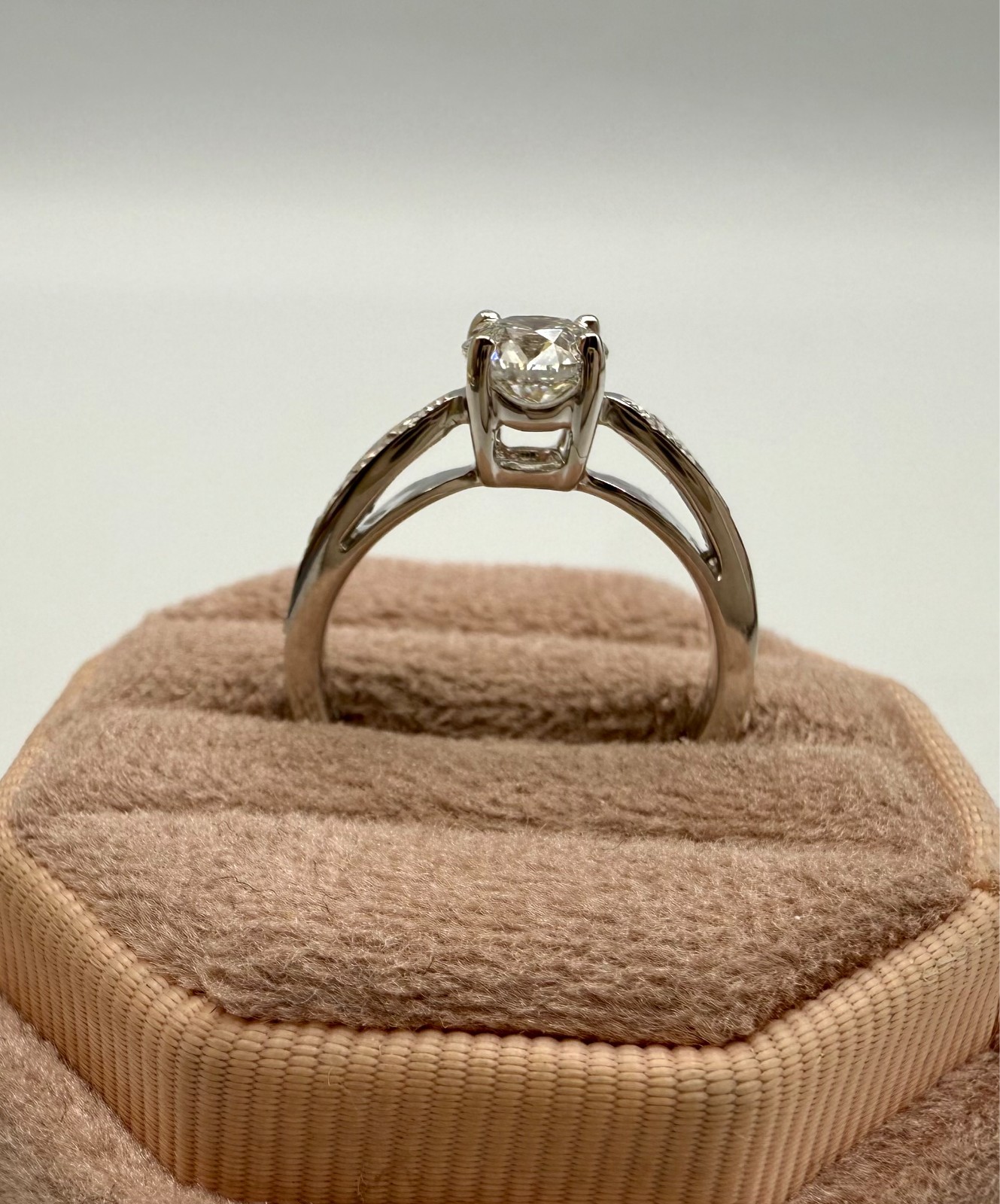 18 Karat White Gold .30ctw / 0.78ct G-I2 Diamond Ring