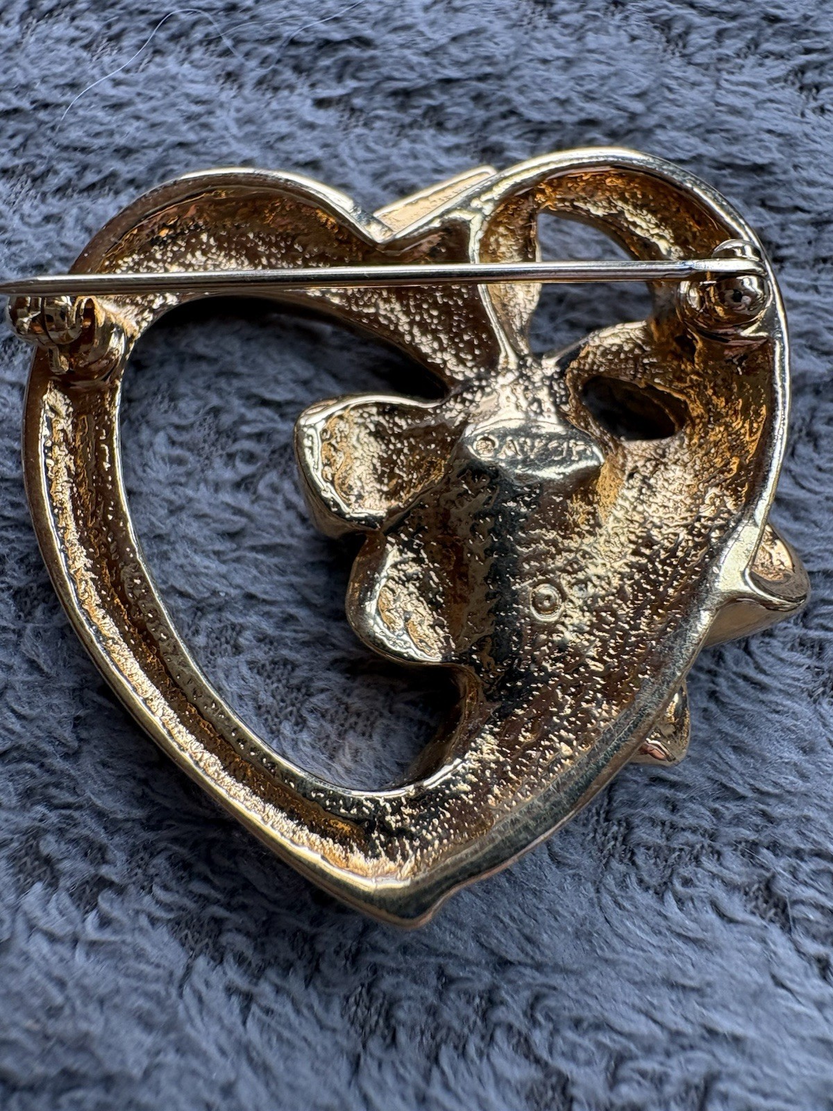 Lot Of 3 Avon Gold Tone Brooches-Heart, Leaf And Flower