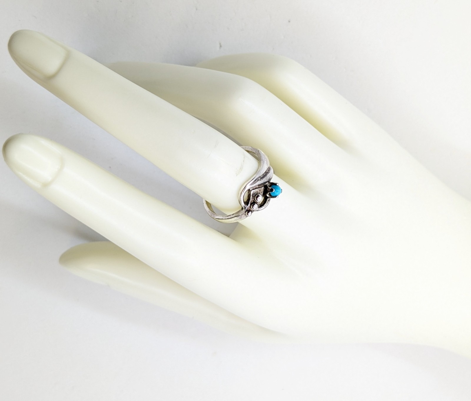 Vintage Soviet RING Silver⭐925 mark USSR with Turquoise-size: 8.5US (18.5mm) #19