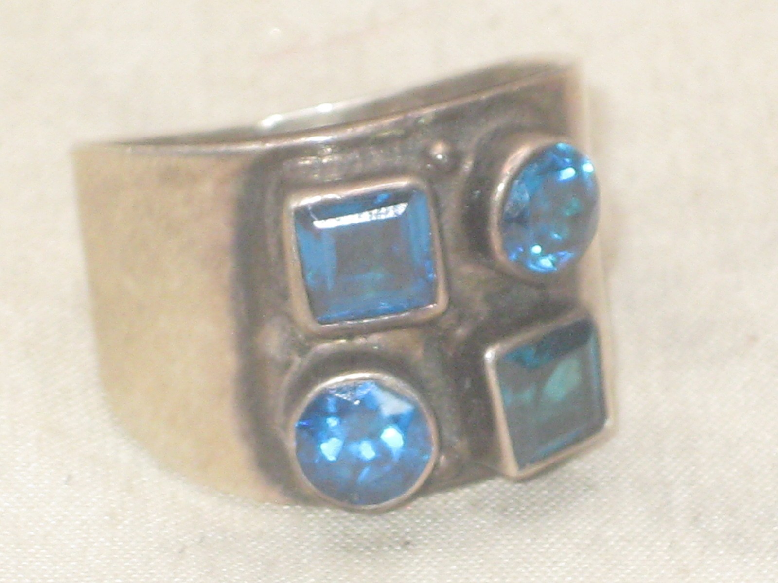 vintage sterling silver ring size 6 polished faceted blue inlaid gemstone jewel