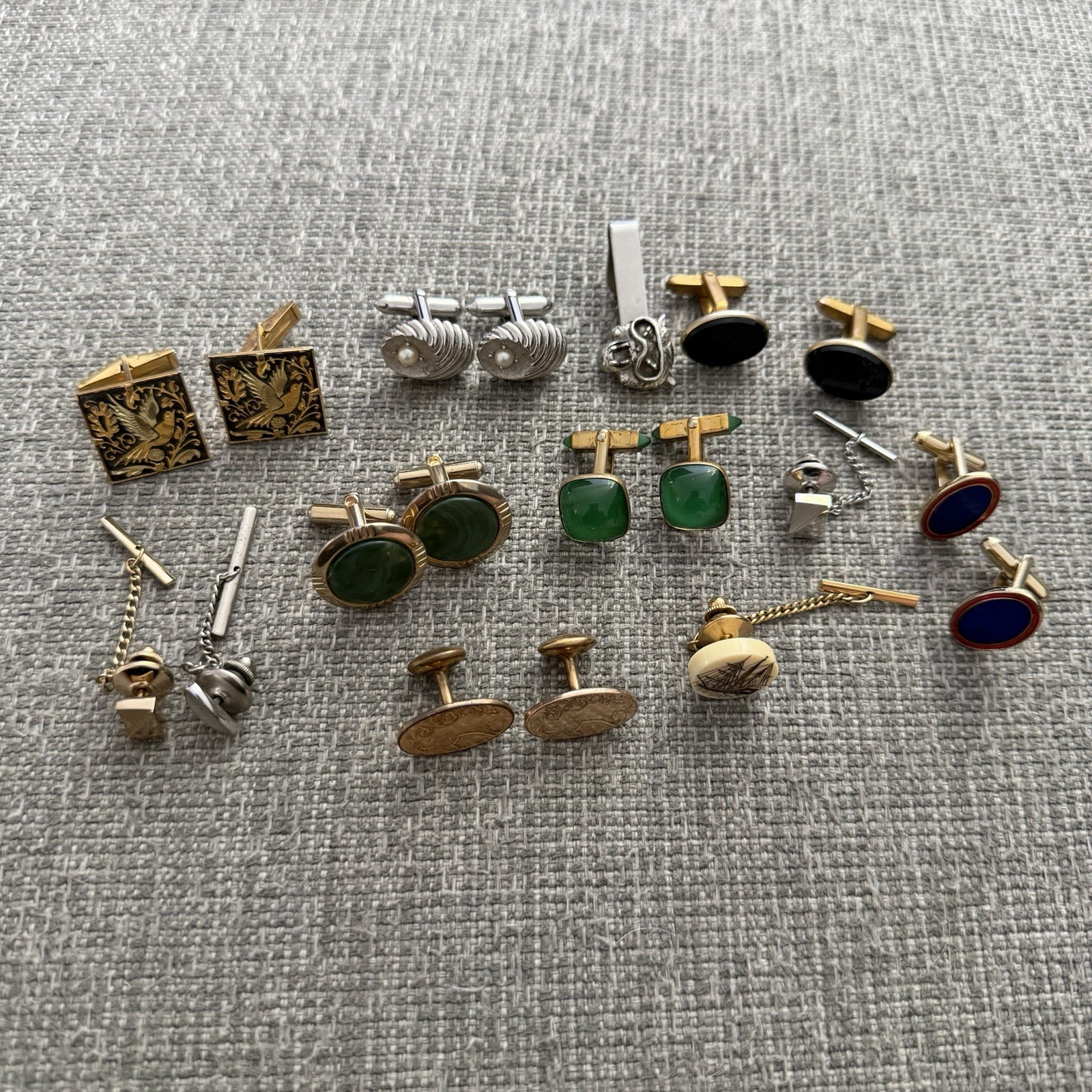 Vintage Men’s Cufflinks & Tie Tacks Lot – Damascene Swank Hickok Unmarked
