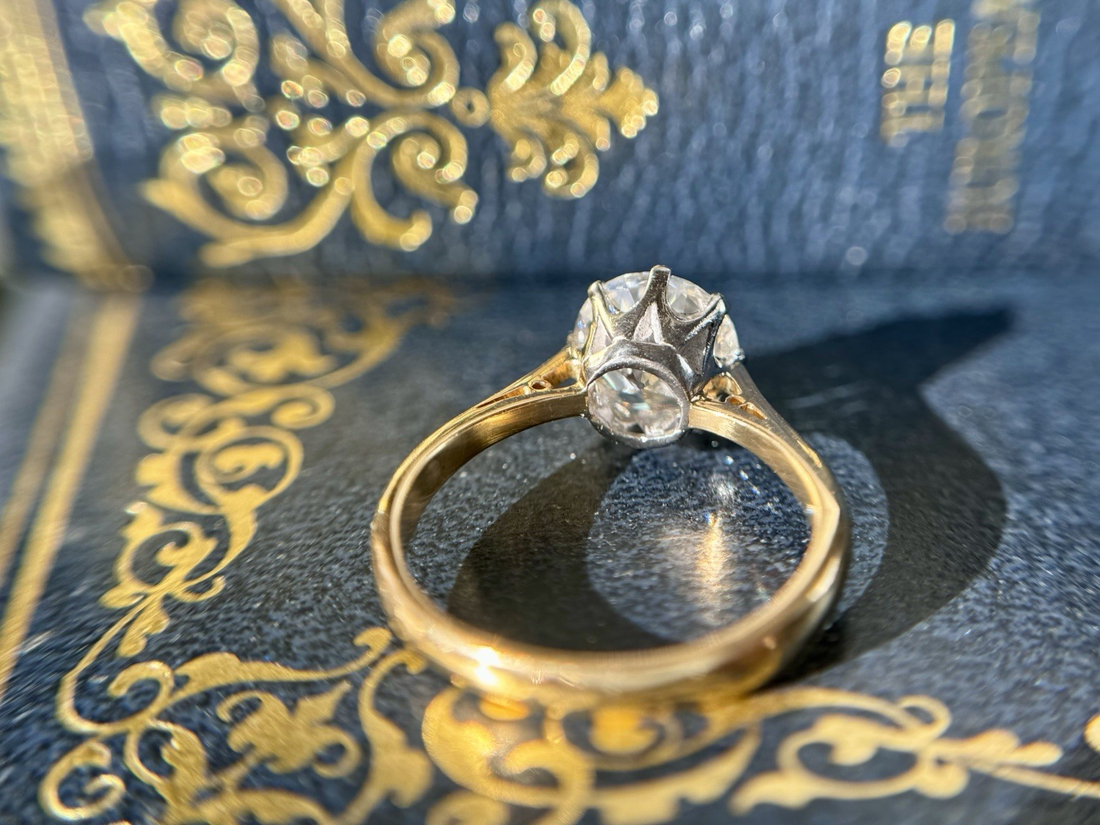 Vintage 18k Gold 2.35 carat Old European Cut Diamond Engagement Ring