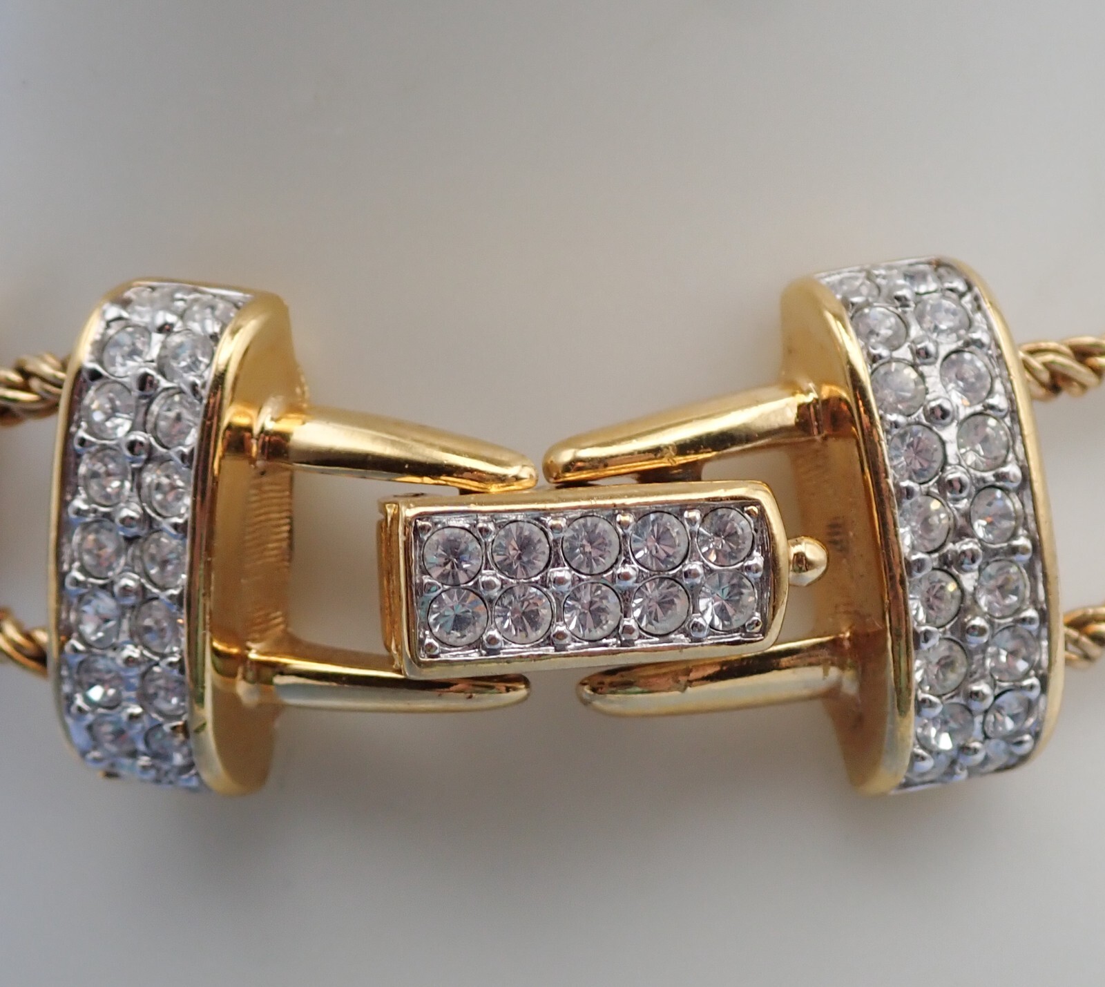Vintage Swarovski Swan Stamp 5 Panel Crystal Swan Chain Link 7 1/4″ Bracelet