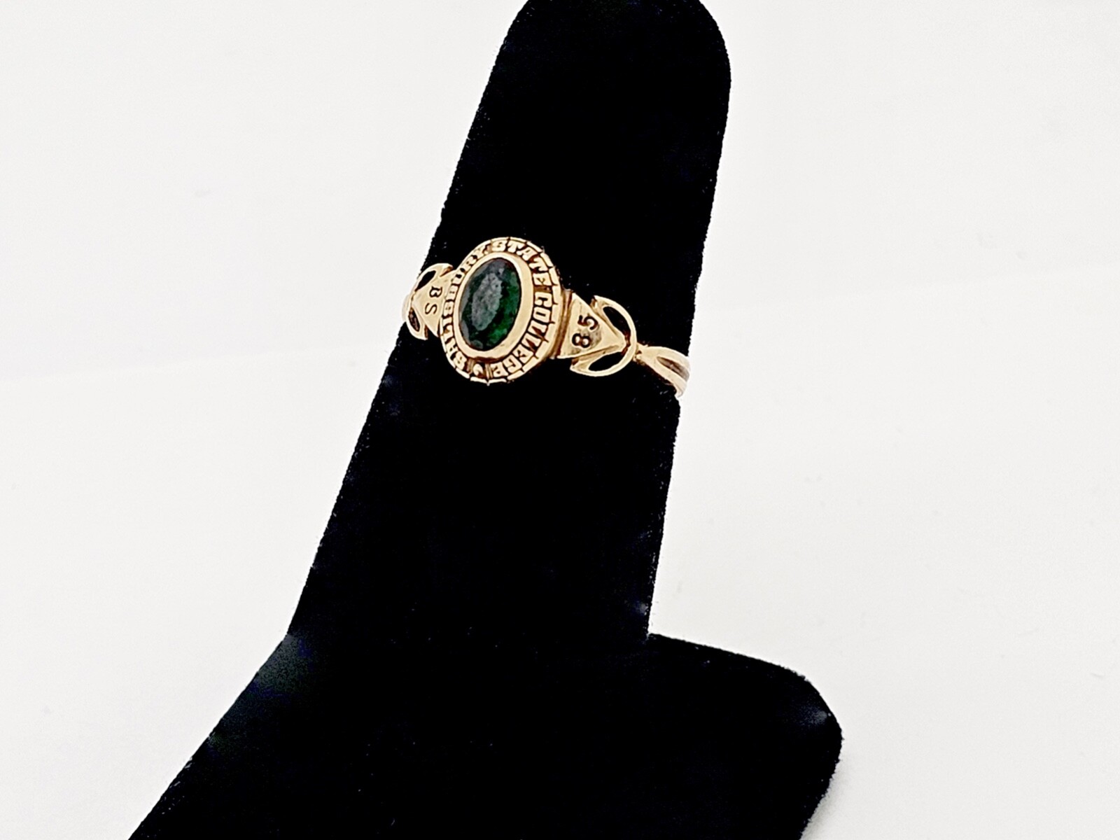 VINTAGE 1985 SALISBURY STATE COLLEGE 14K GOLD LAB EMERALD SCHOOL RING,6.5