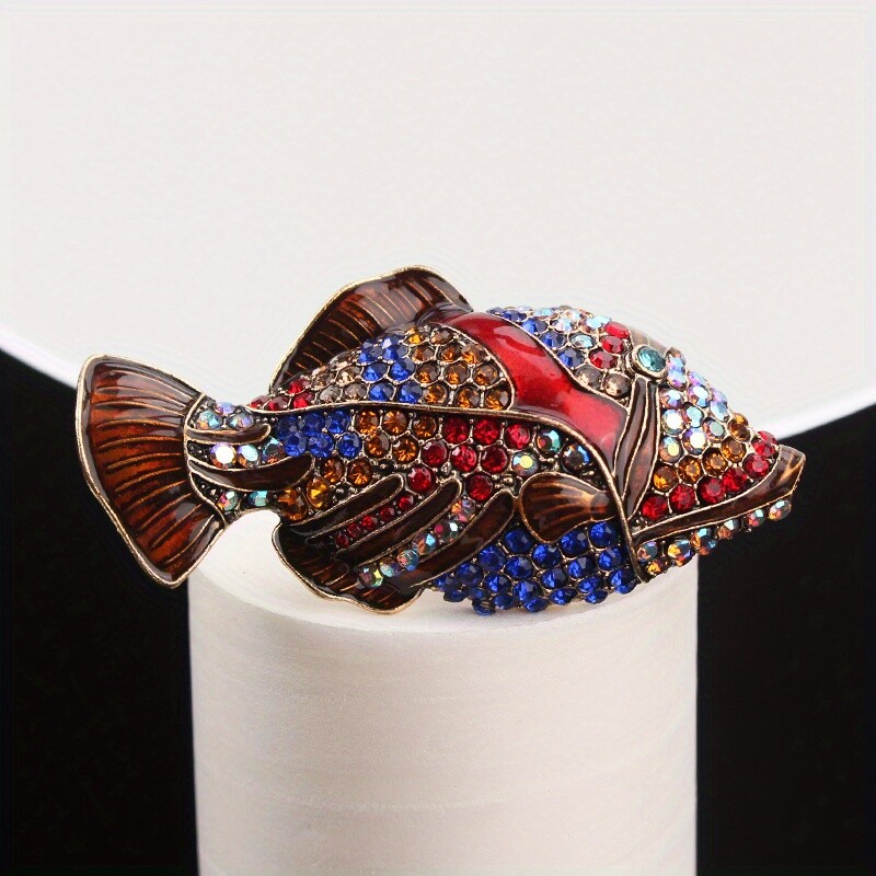 Retro personality creative fashion tropical fish brooch Women Men Jewelry Gift