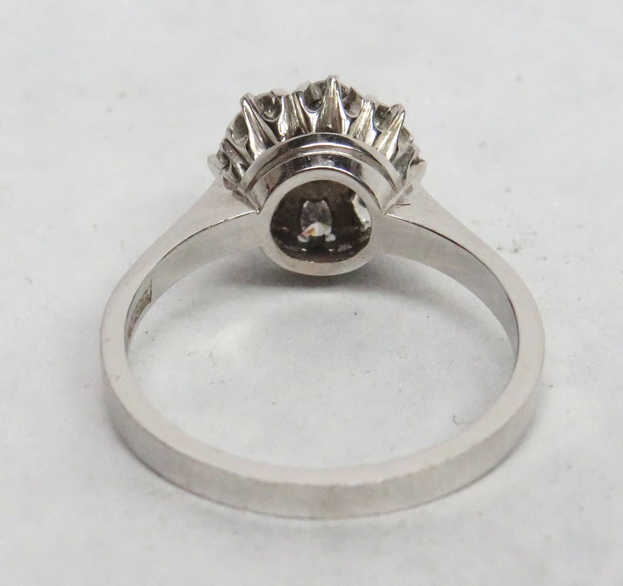 WONDERFUL 18K WHITE GOLD RED RUBY & 0.35ct DIAMOND RING SIZE 6