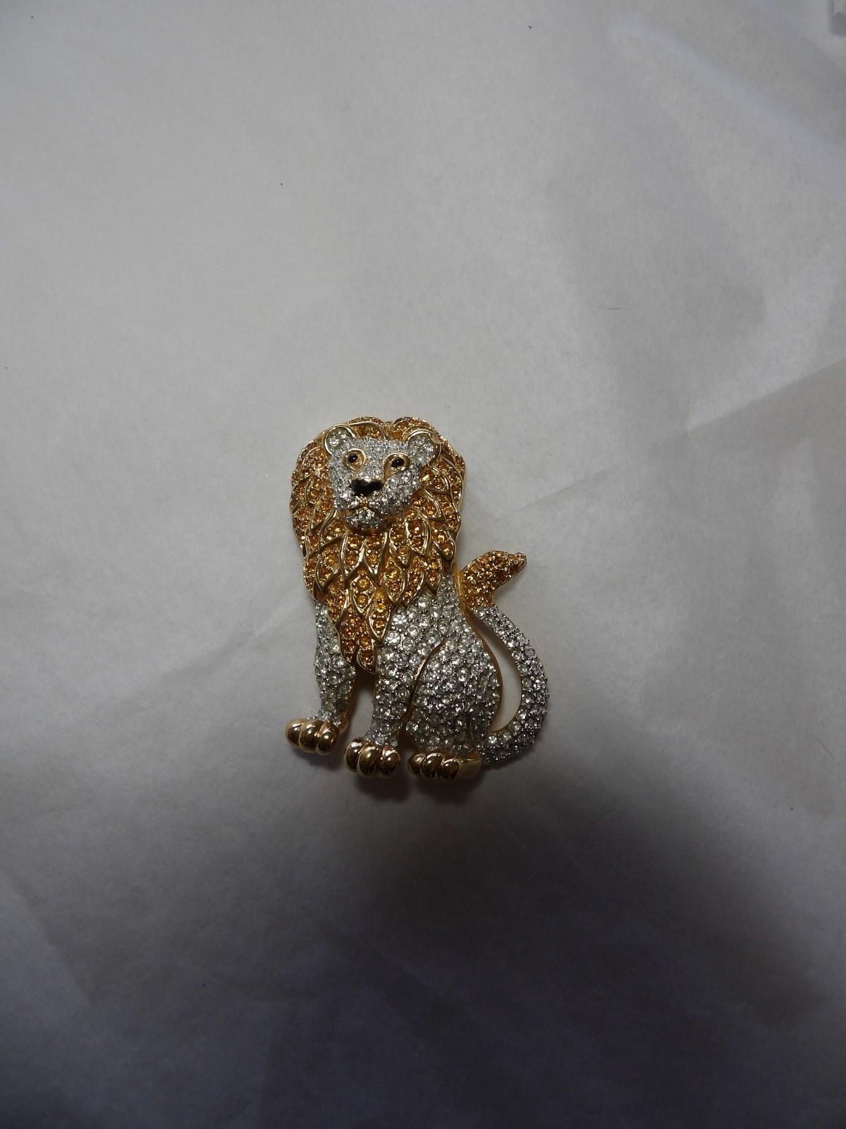 Swarovski Swan Signed Gold Plated Orange/Clear Pave Crystals Lion 2.25” Brooch
