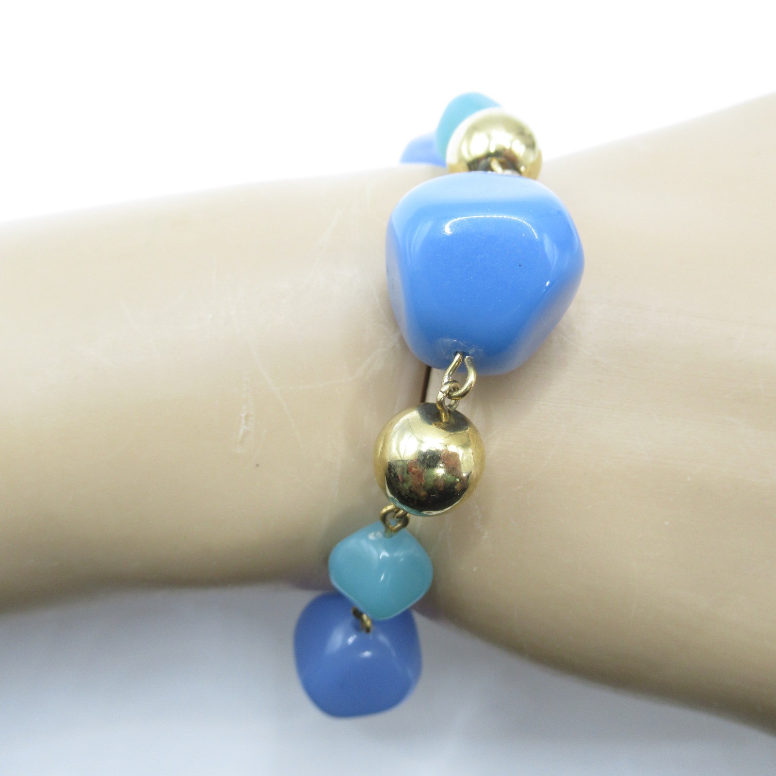 Trifari Chunky Green Blue and Purple Tone Vintage Beaded Plastic Bracelet
