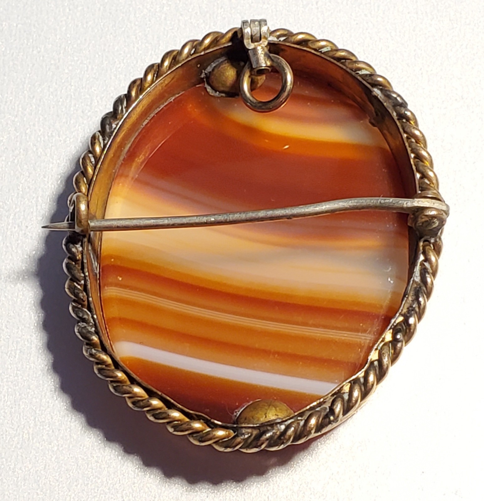 Antique Victorian Pendant / Brooch Banded Agate Twisted Rope Design Gold Filled