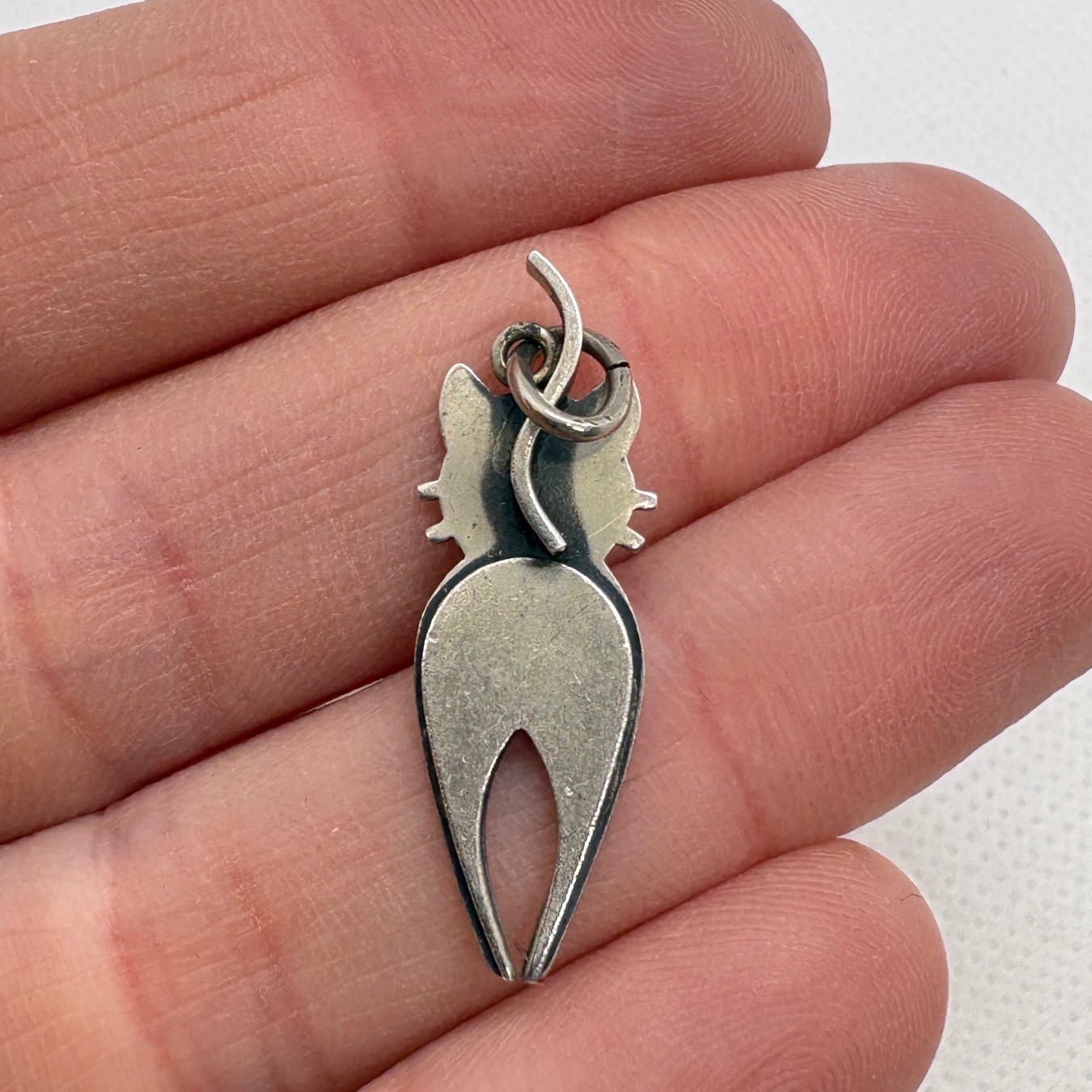Vintage Beau Sterling Silver Cat Charm Mid Century Modern Stylized Feline 1.53g