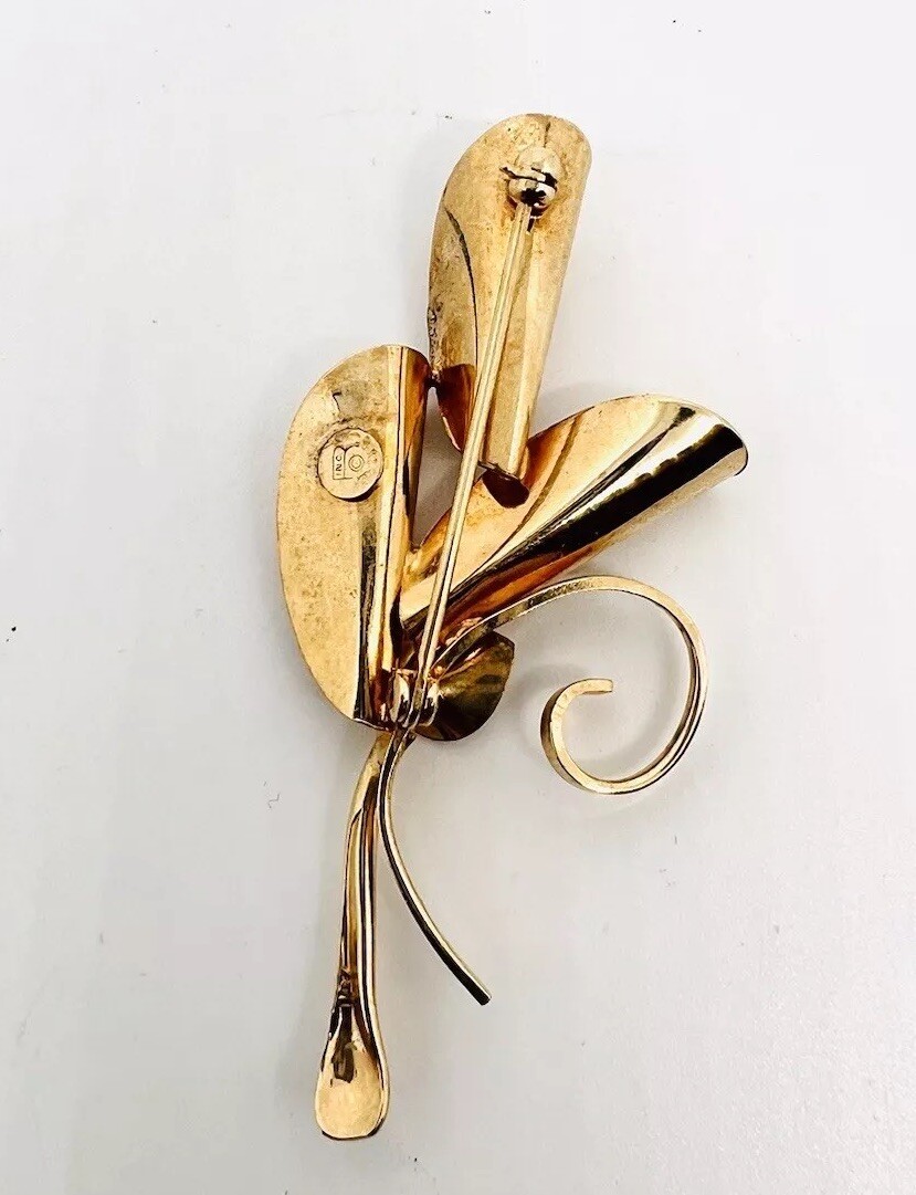 P. Inc Gold Filled Flower Leaves Brooch Curled Petals Signed Vintage Jewelry