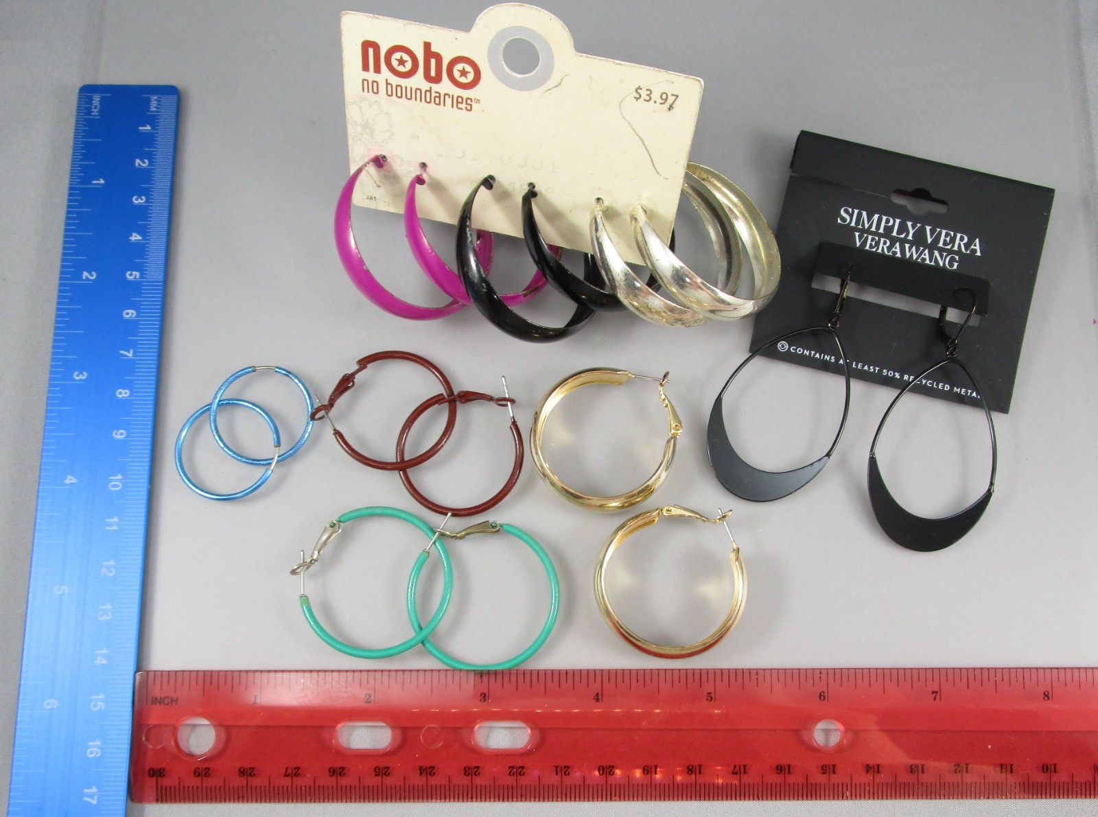 Vtg Mod Retro Varying Colors & Multi Styles LOT of 8 Post Pierced Earrings 152L