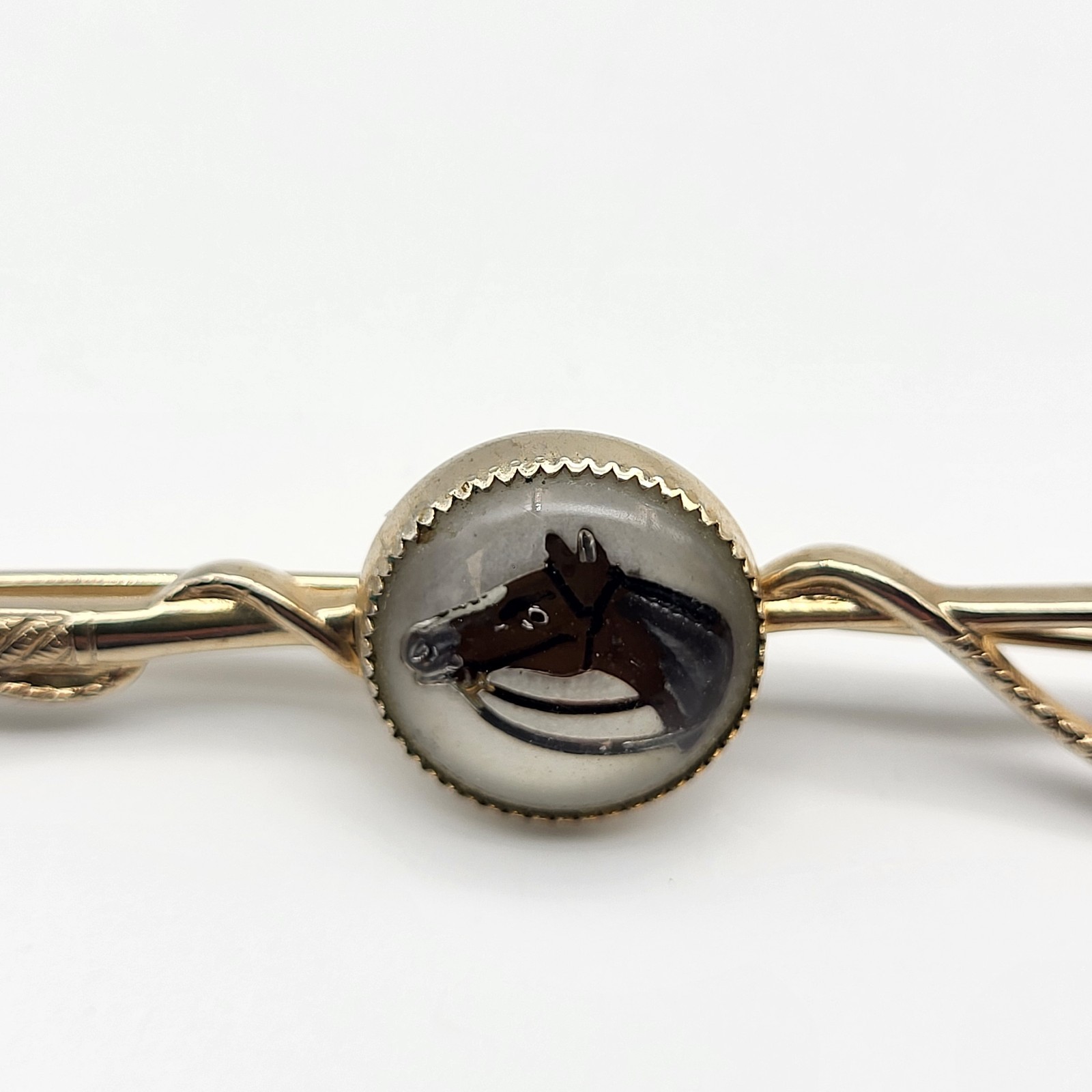 Lovely Essex crystal horse equestrian tie pin riding crop vintage reverse carved