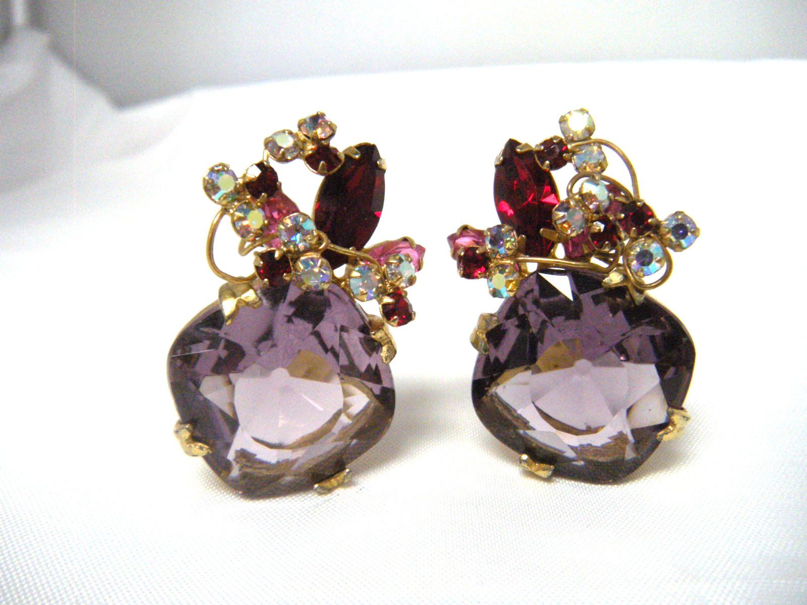 JULIANA Purple Pink Red Rhinestone Vintage Brooch Earring Set