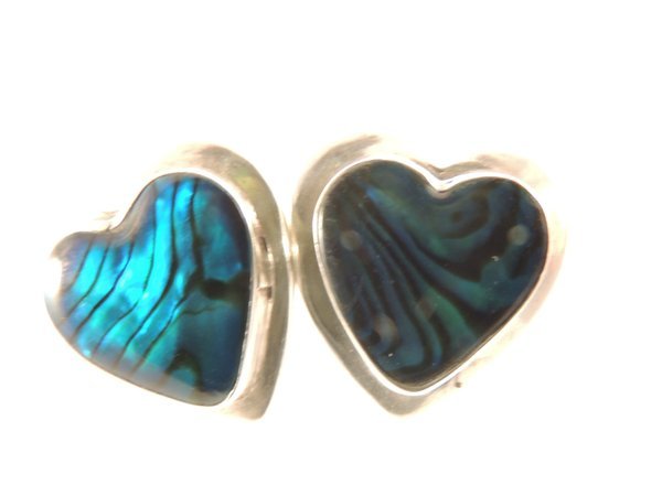 P PANTEAH VINTAGE HEART PAUA SHELL 0.925 STERLING SILVER 3/4″ POST EARRINGS