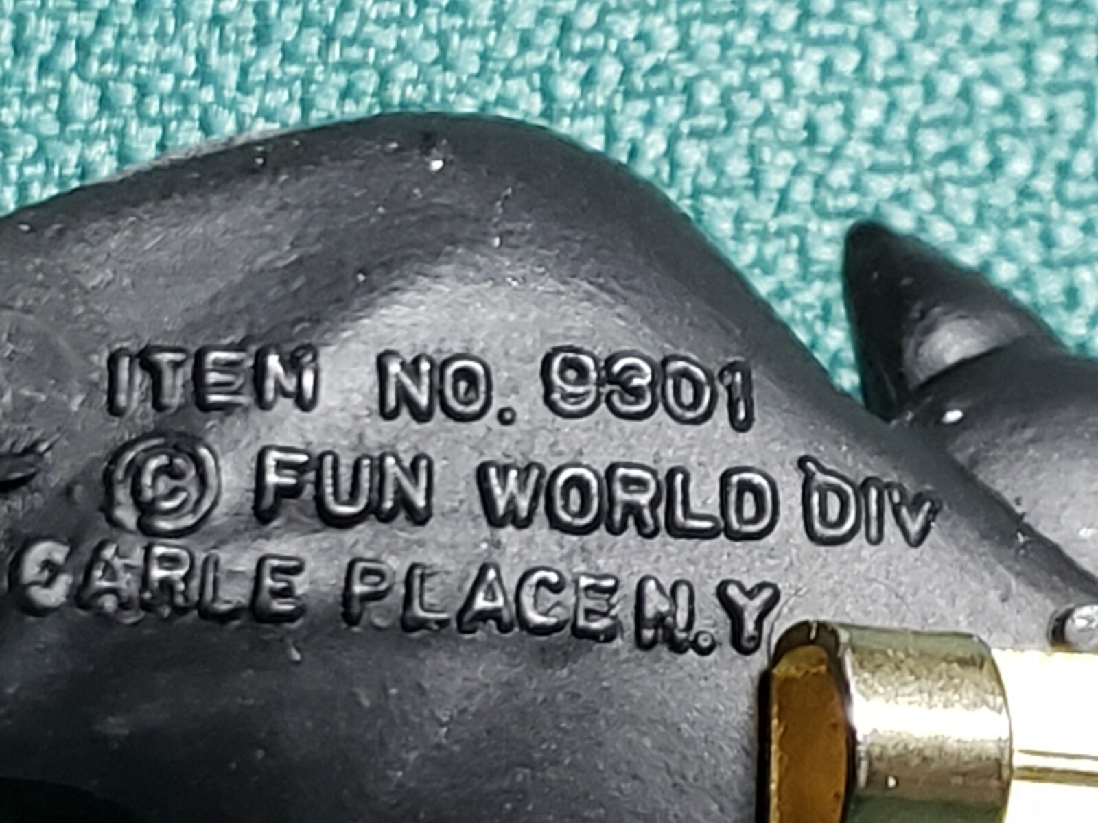 Vintage Halloween Black Vampire BAT Pin – Fun World BROOCH
