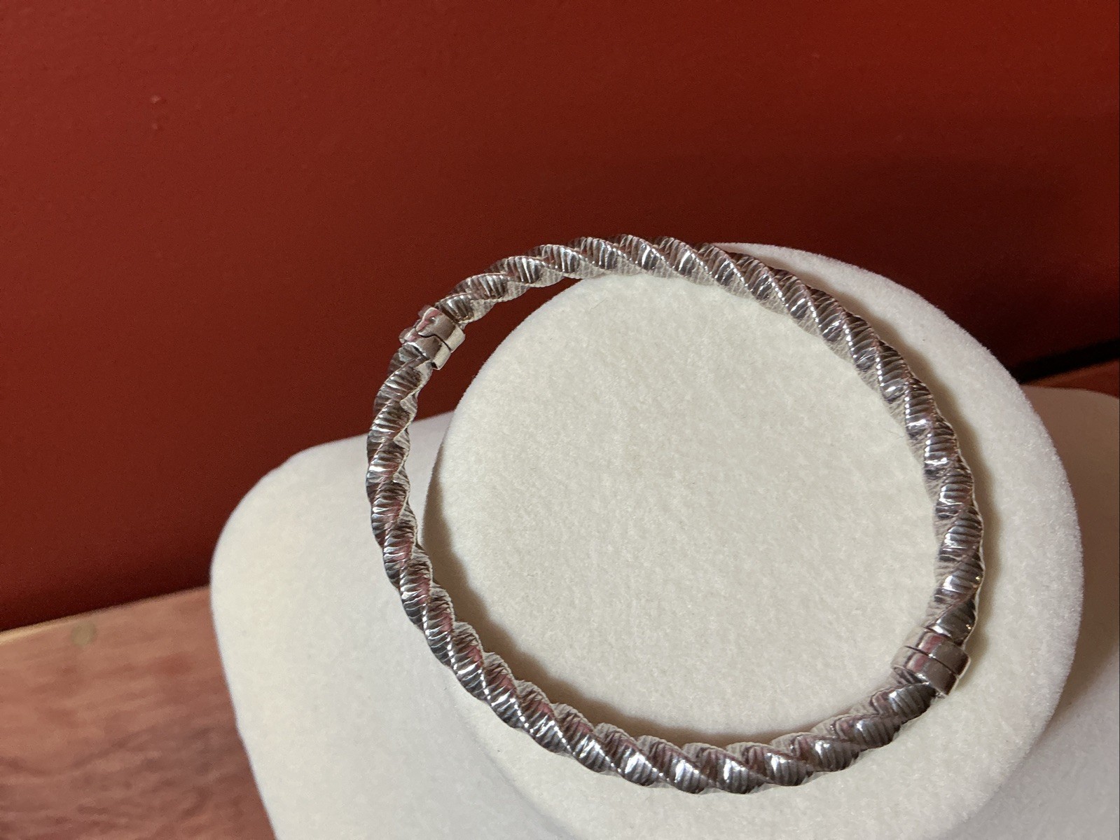 Vintage 950 Silver Milor Italy Twist Hinged Bangle Bracelet 7″