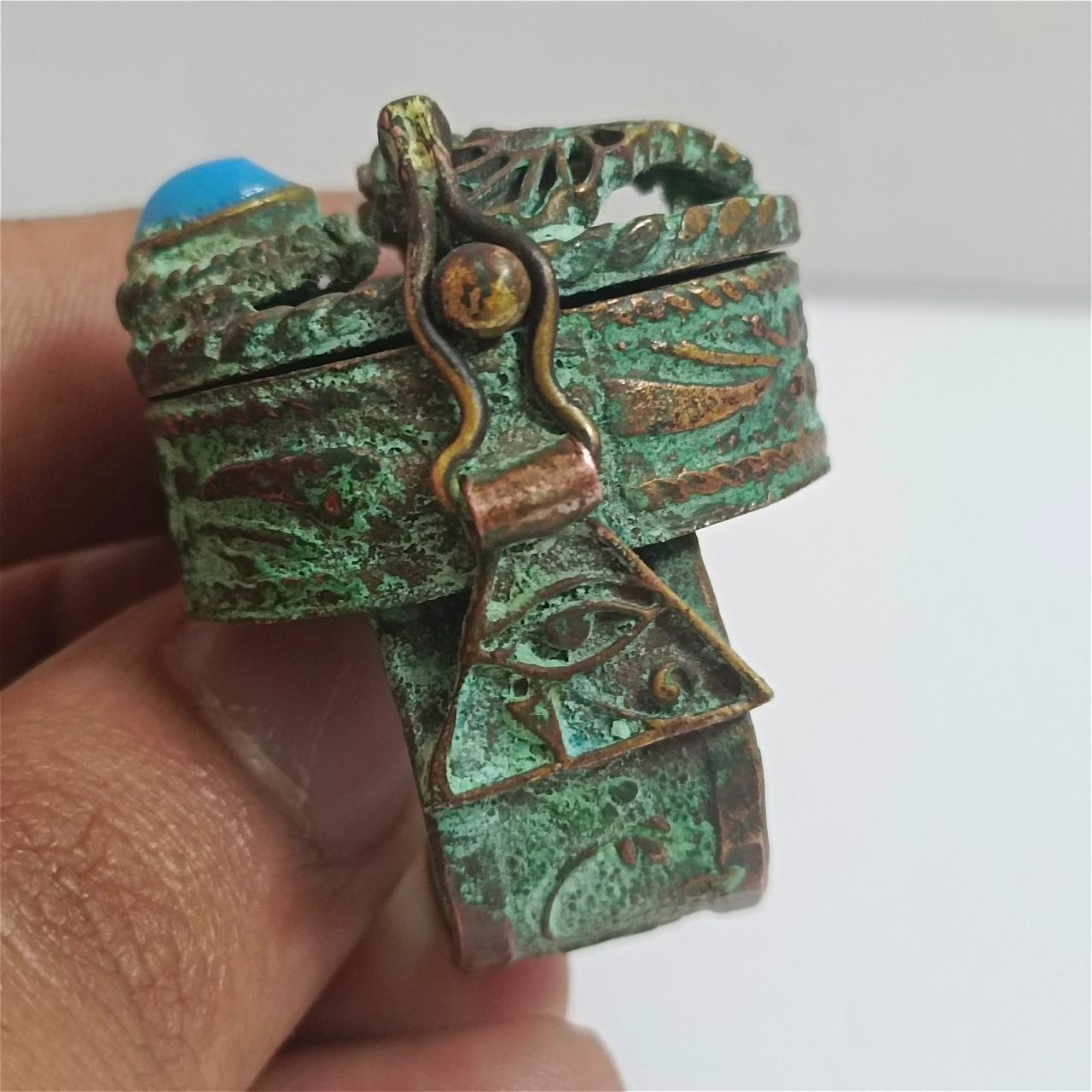 Rare Handmade Egyptian Falcon Copper Ring Turquoise Stone Antique Style Jewelry