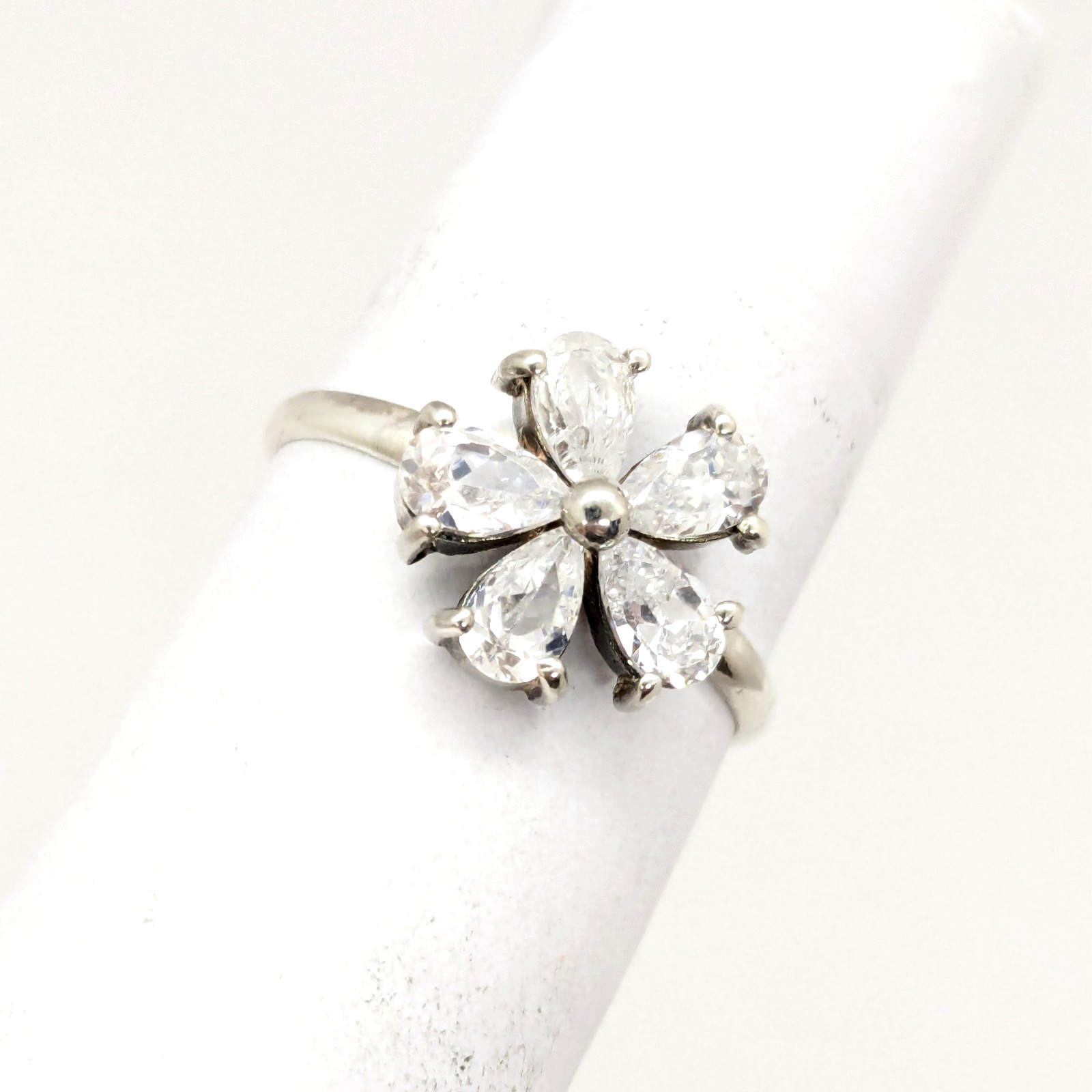 Vintage Elegant RING Silver 925 with Bright Stones -size: 7US (17mm) | UA #111