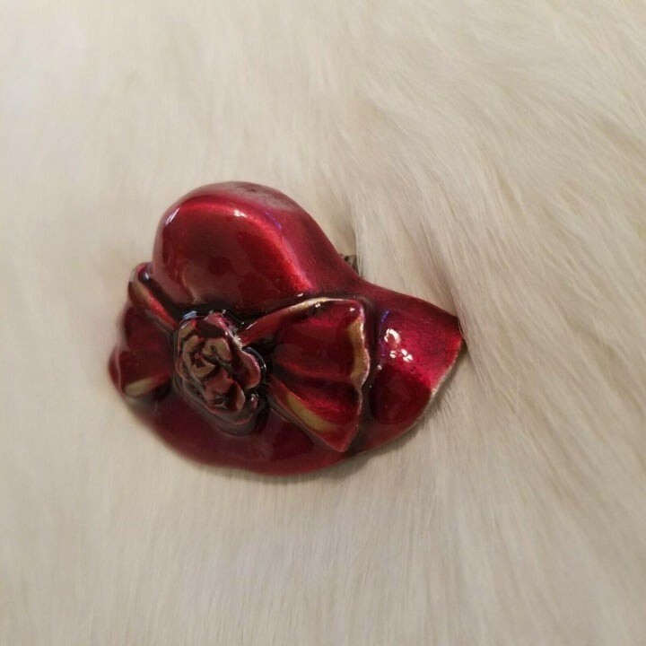 Vintage Camco Red Hat Brooch Pewter Enamel Art Deco Bow Flower Victorian 2196